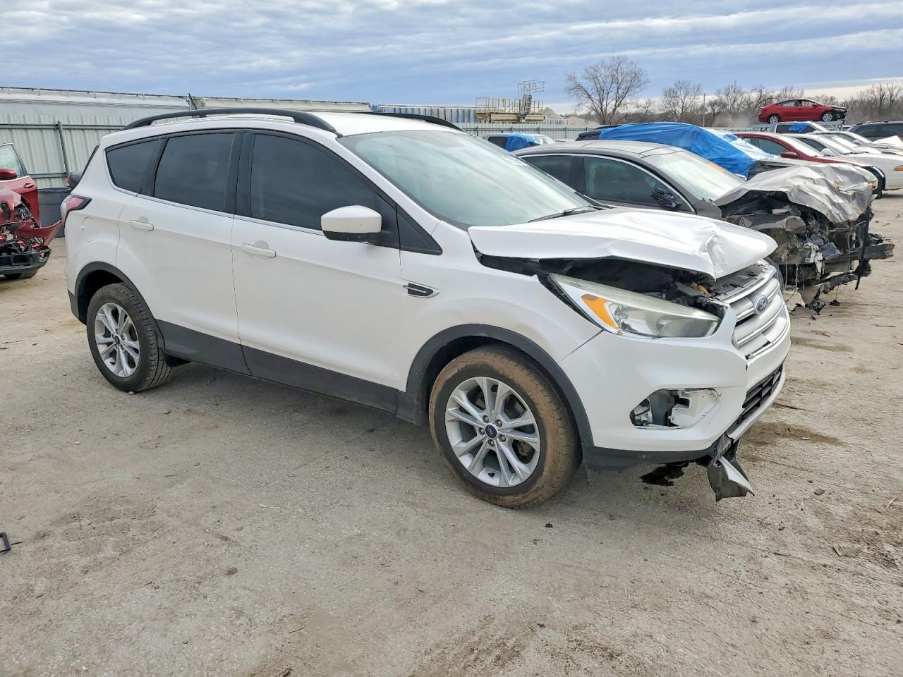 2018 FORD ESCAPE SE photo 7