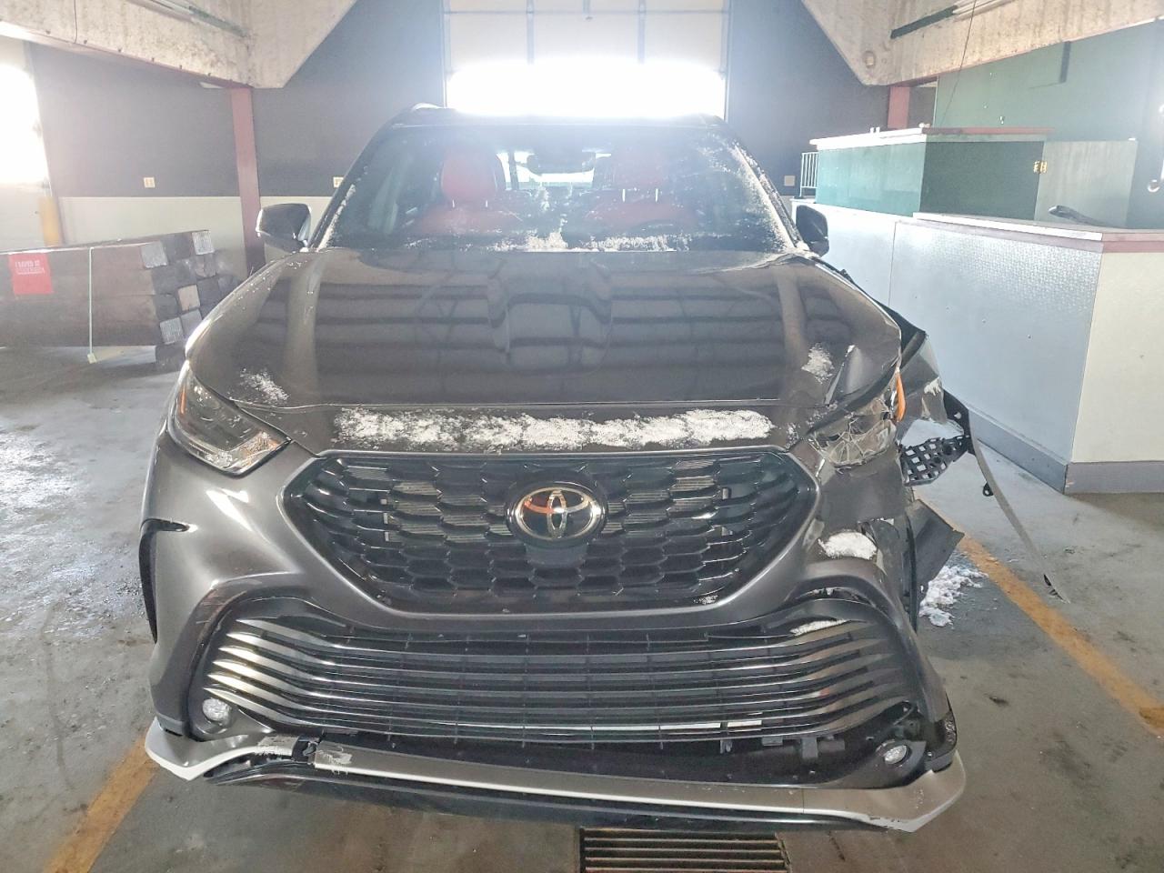 2023 TOYOTA HIGHLANDER XSE photo 5