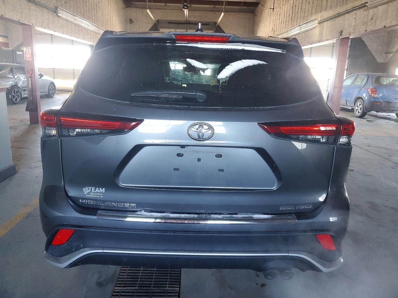2023 TOYOTA HIGHLANDER XSE photo 6