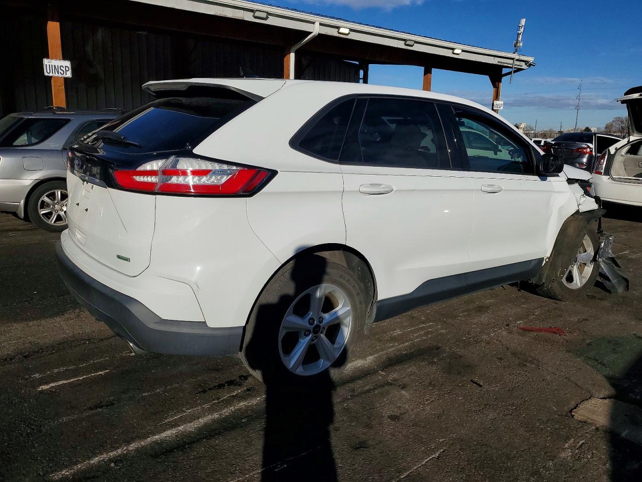 2019 FORD EDGE SE photo 3