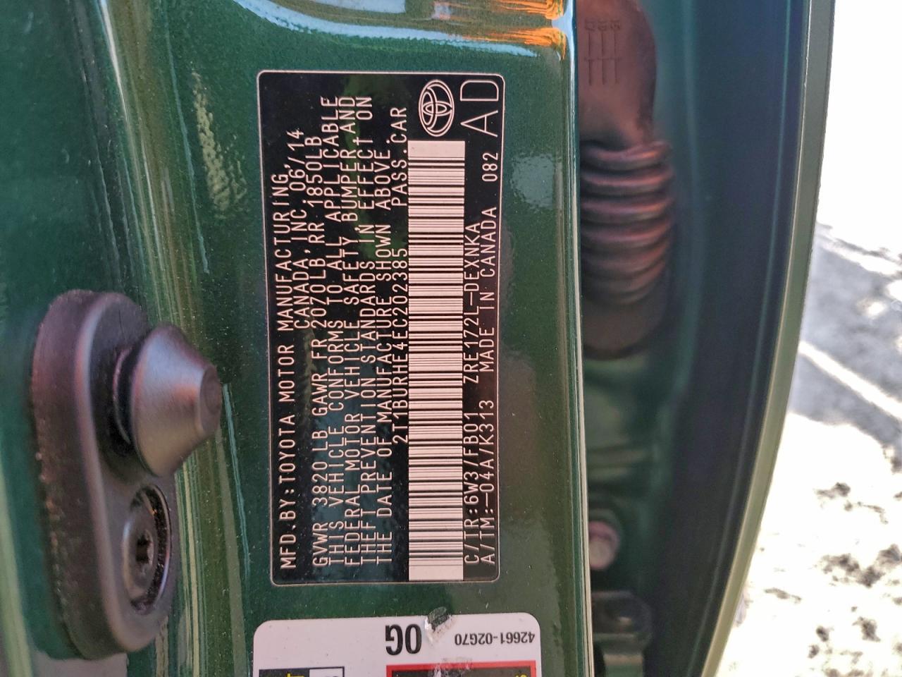 2014 TOYOTA COROLLA L photo 25