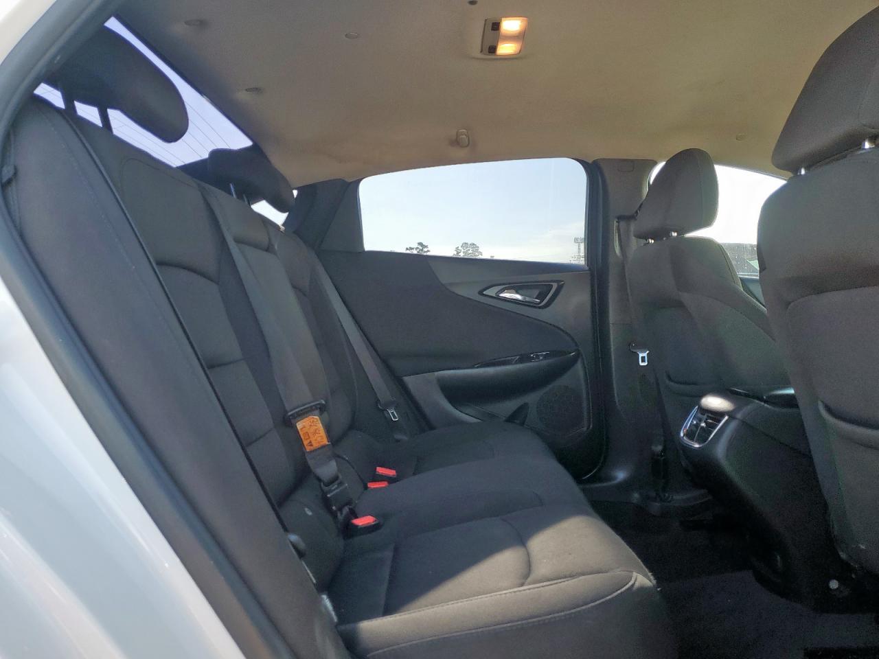 2018 CHEVROLET MALIBU LT photo 19