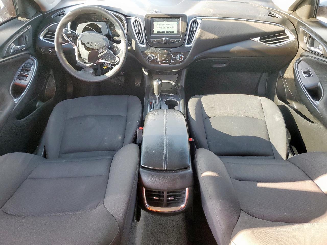2018 CHEVROLET MALIBU LT photo 15