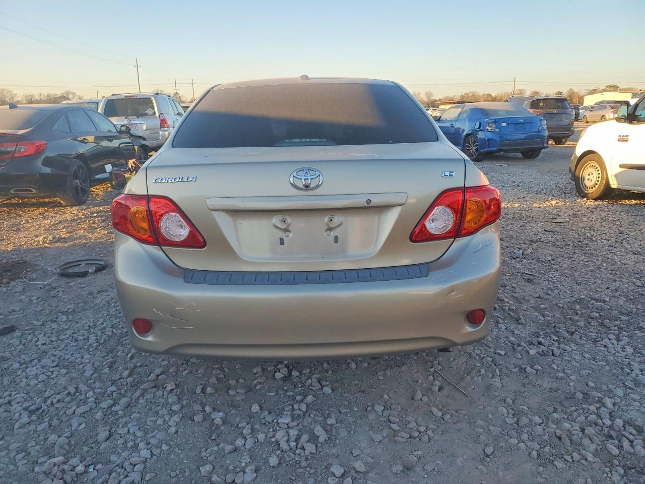 2010 TOYOTA COROLLA BASE photo 11