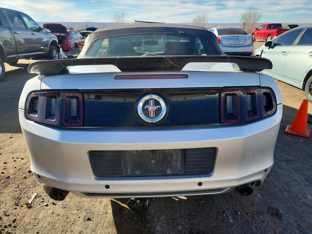2014 FORD MUSTANG photo 6