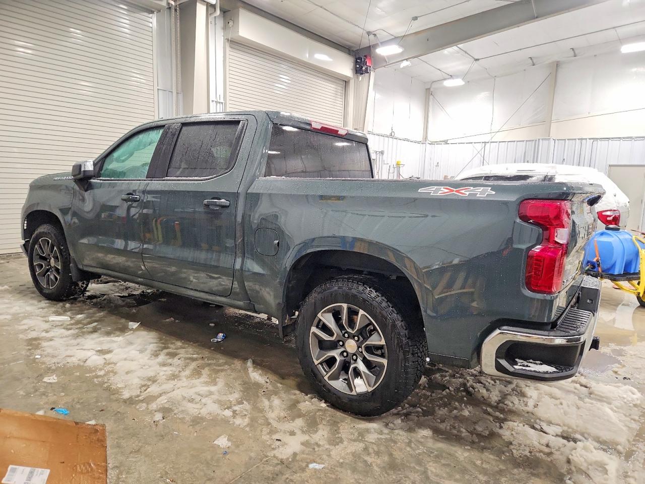 2025 CHEVROLET SILVERADO K1500 LT-L photo 3