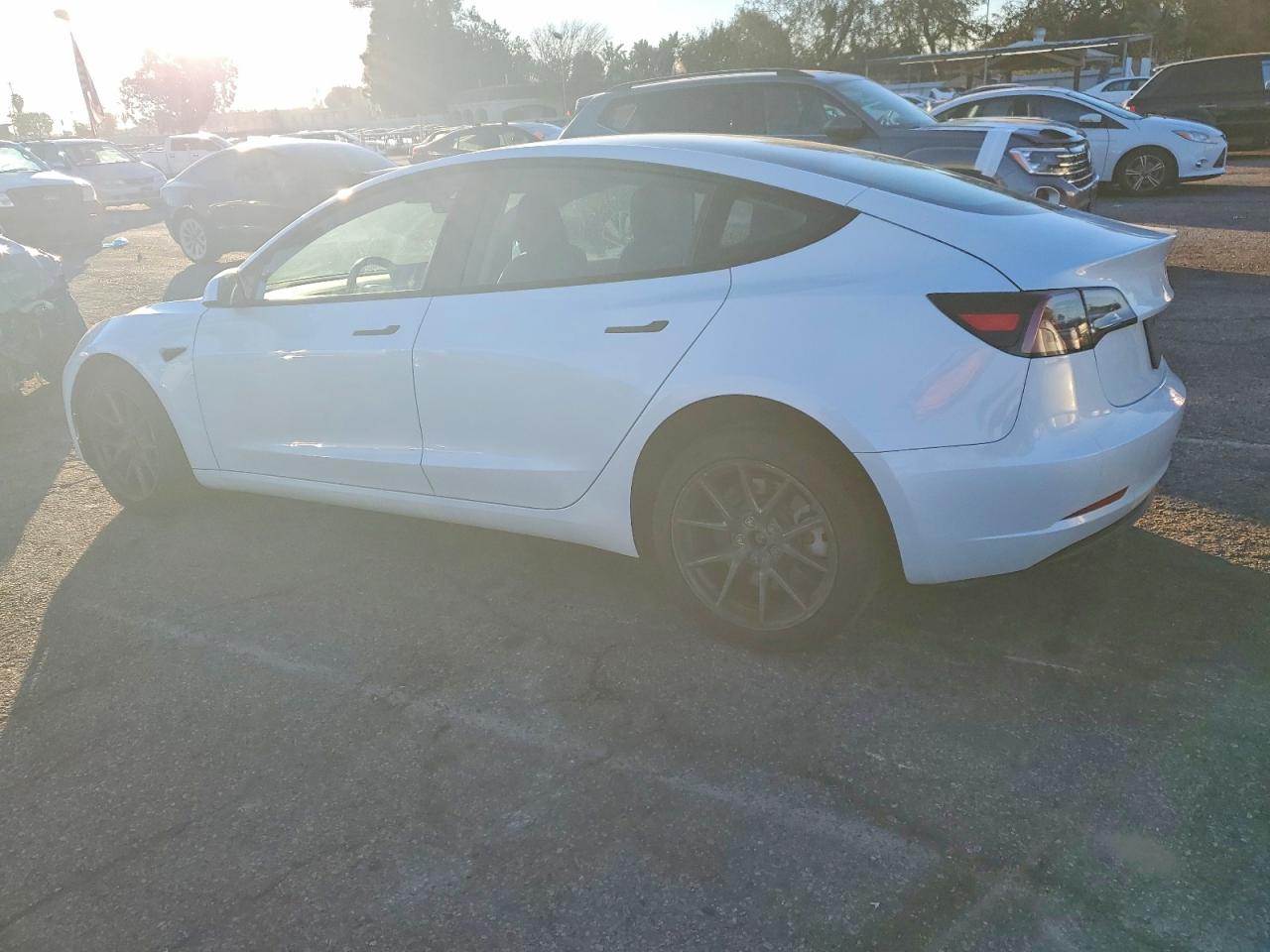 2023 TESLA MODEL 3 photo 2
