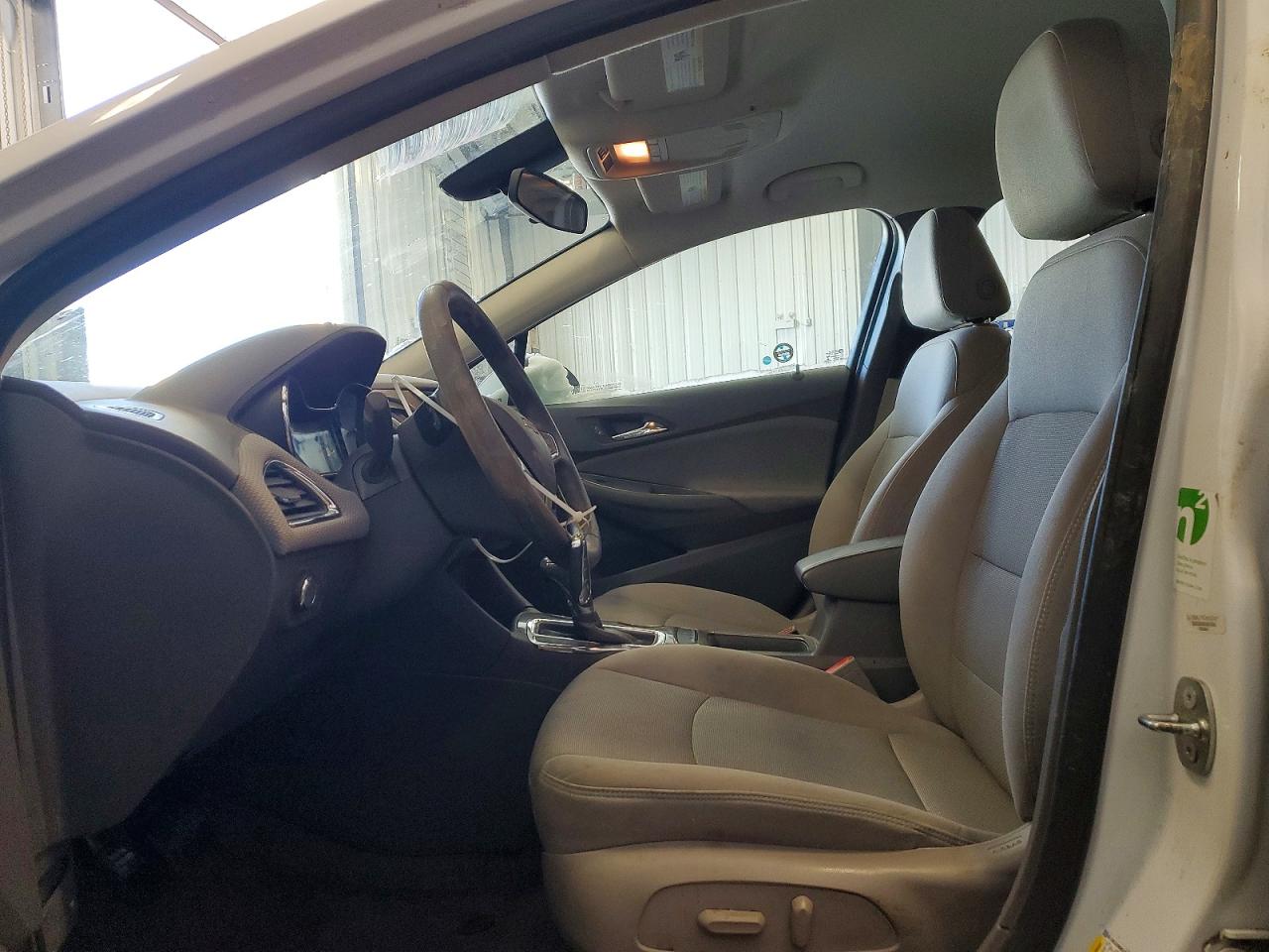 2016 CHEVROLET CRUZE LT photo 13