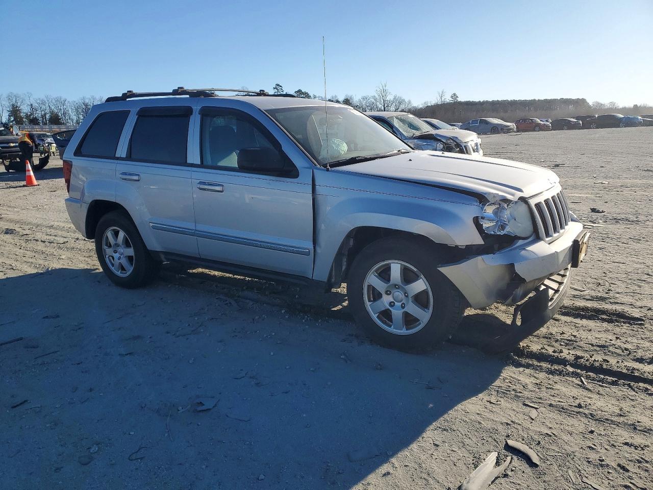2010 JEEP GRAND CHEROKEE photo 7
