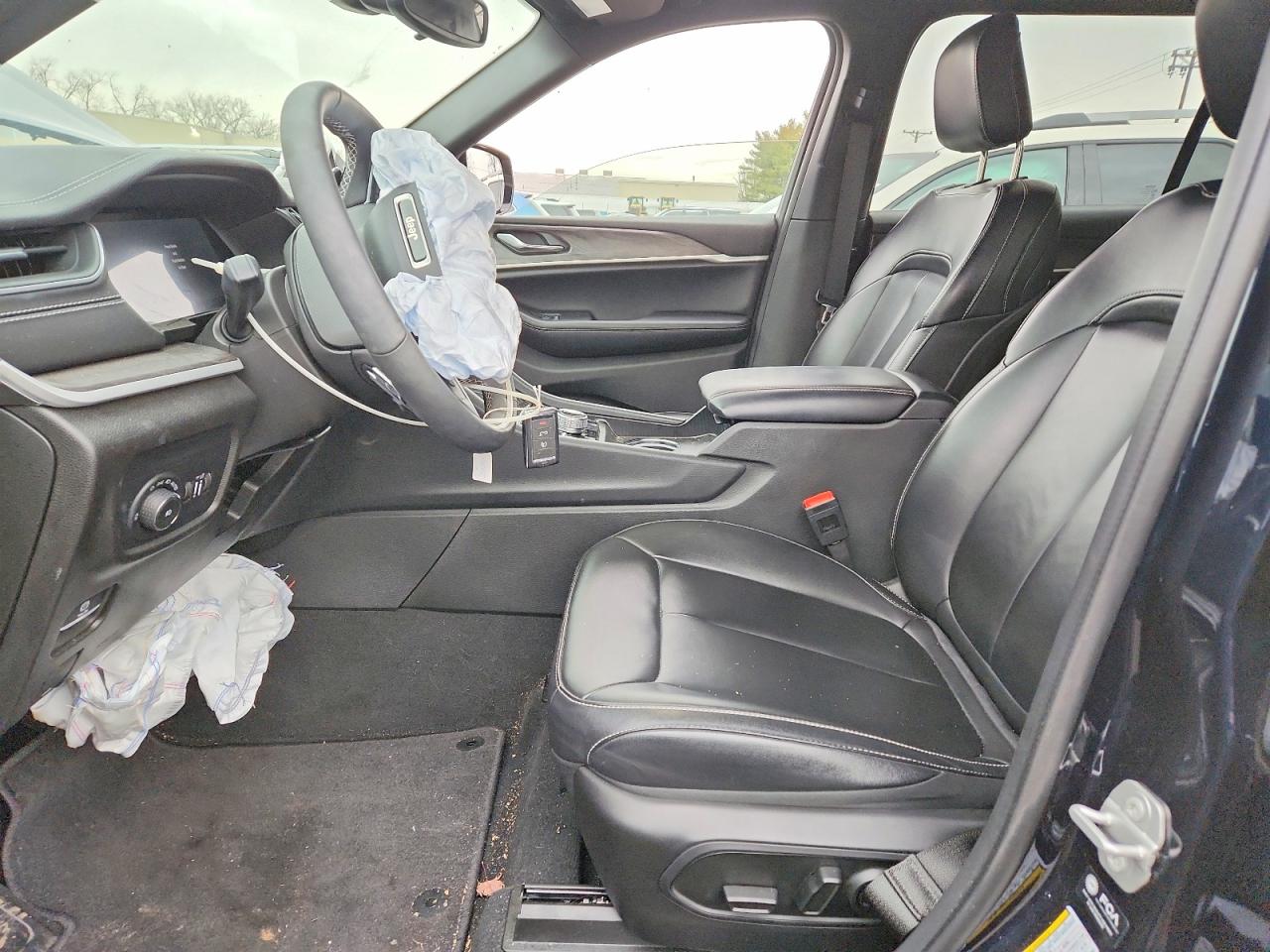 2024 JEEP GRAND CHEROKEE L LIMITED photo 13
