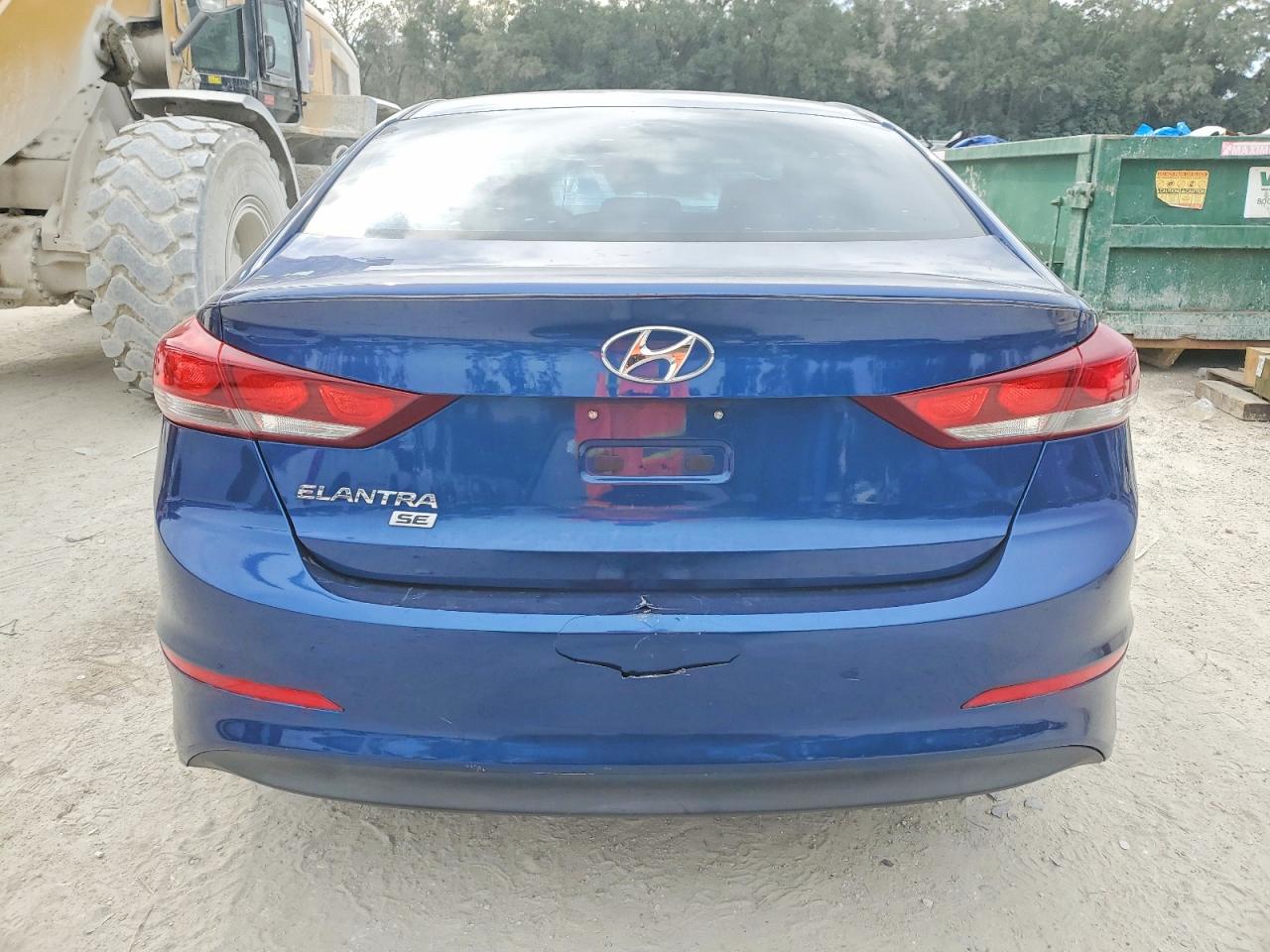 2018 HYUNDAI ELANTRA SE photo 11