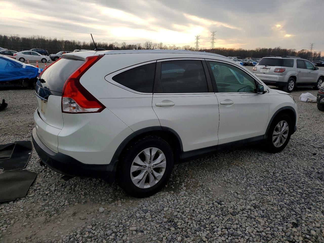 2013 HONDA CR-V photo 3