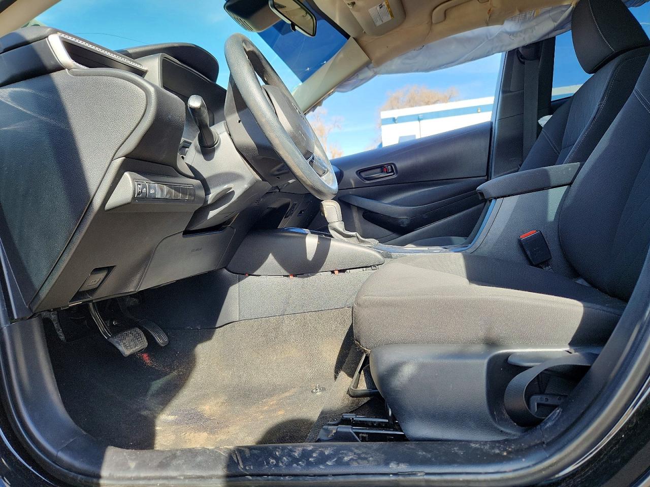 2023 TOYOTA COROLLA LE photo 7