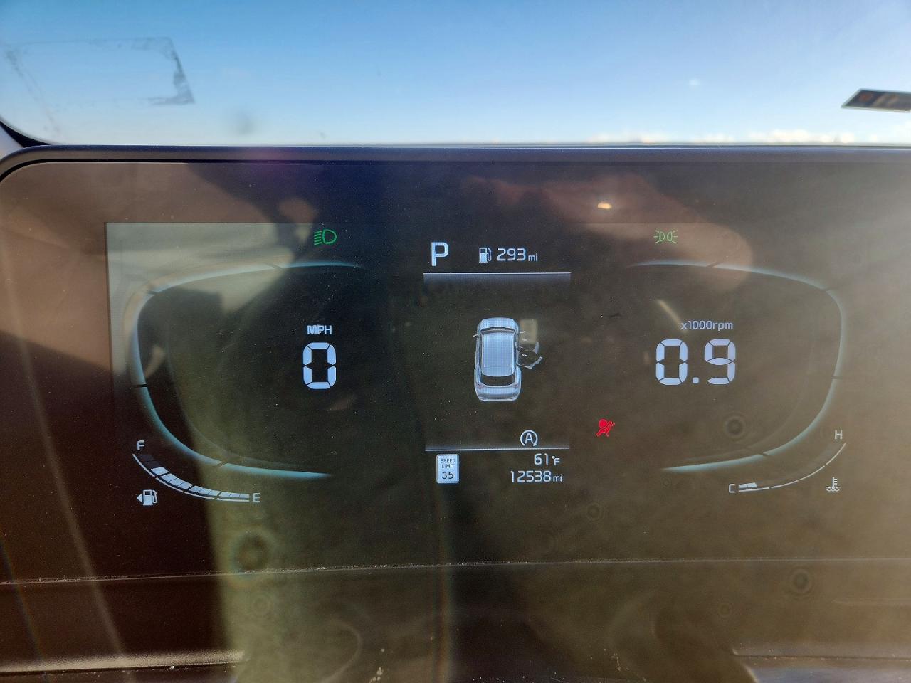 2025 KIA SPORTAGE X-LINE photo 17
