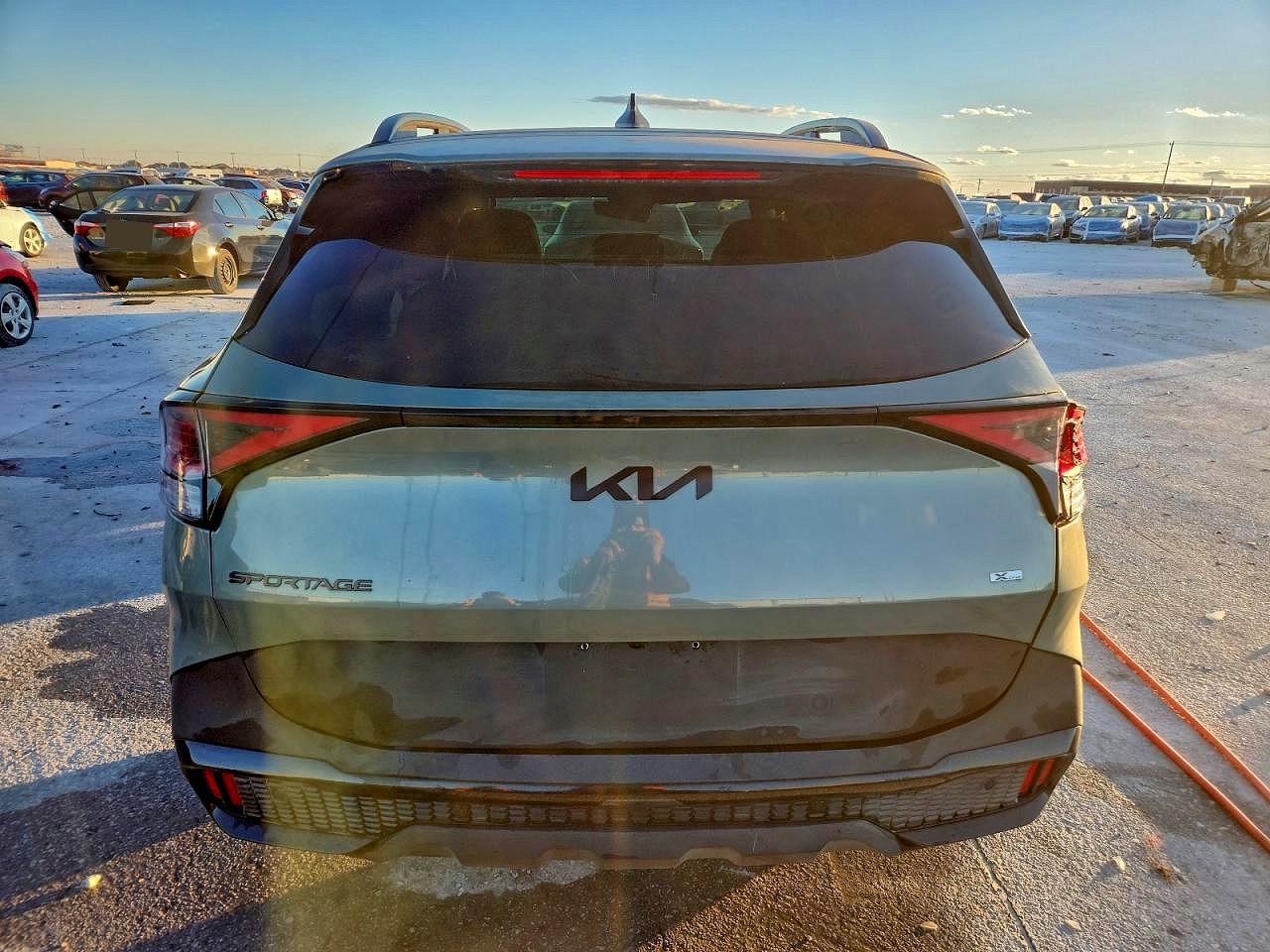 2025 KIA SPORTAGE X-LINE photo 11