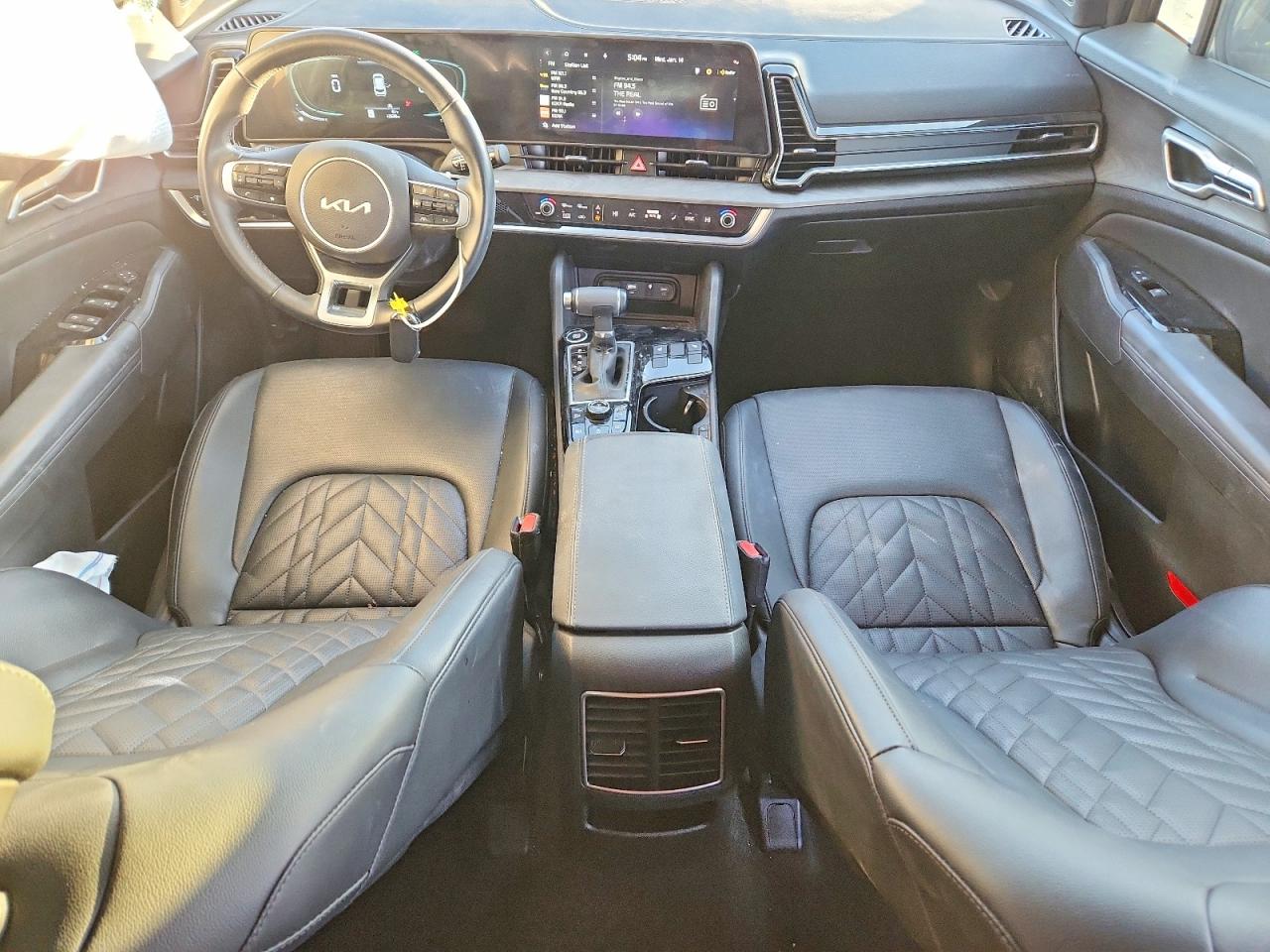 2025 KIA SPORTAGE X-LINE photo 15