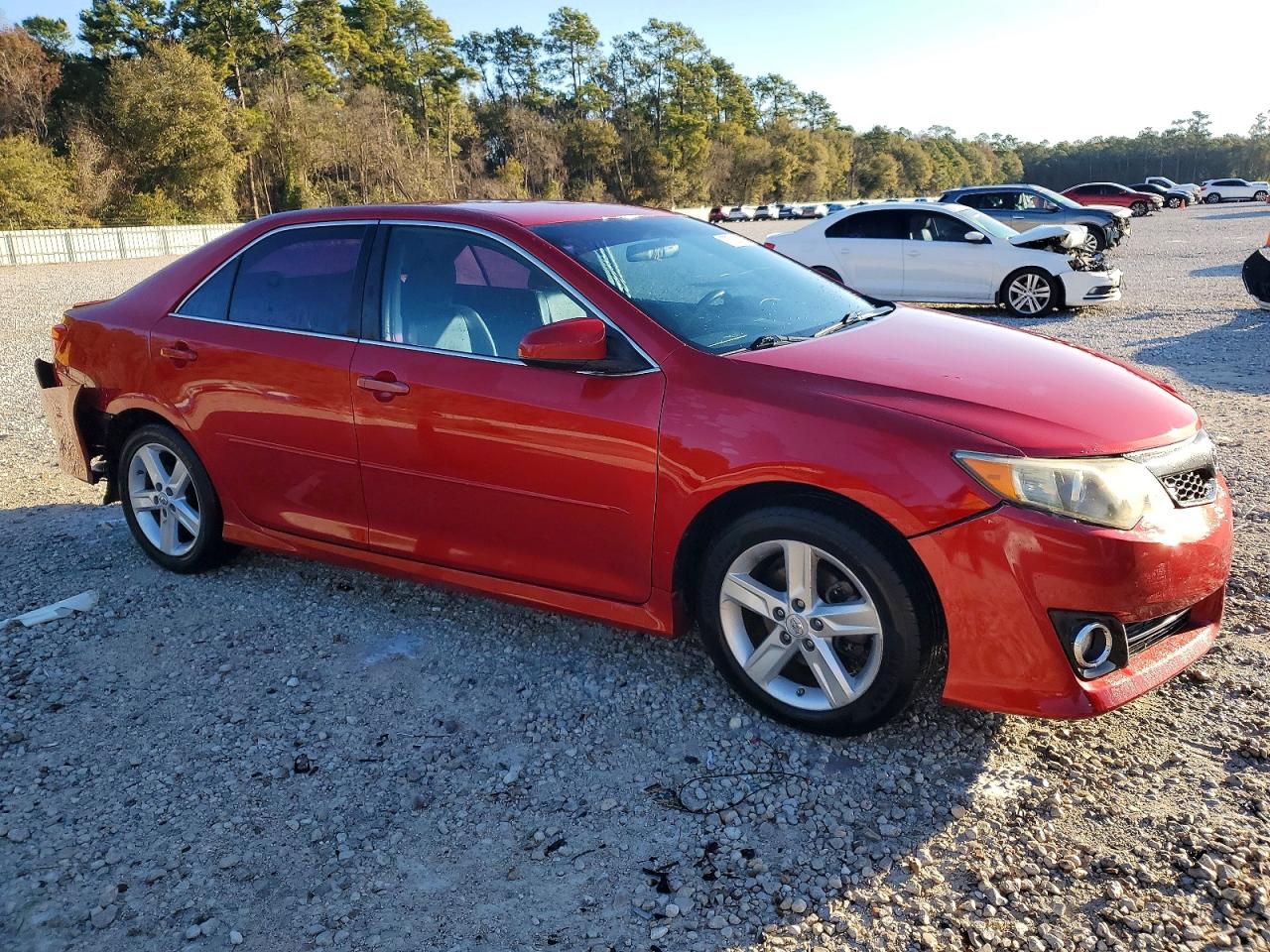 2013 TOYOTA CAMRY photo 7