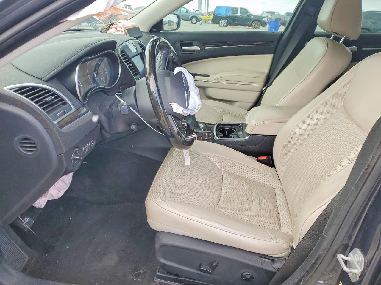 2018 CHRYSLER 300 LIMITED photo 7