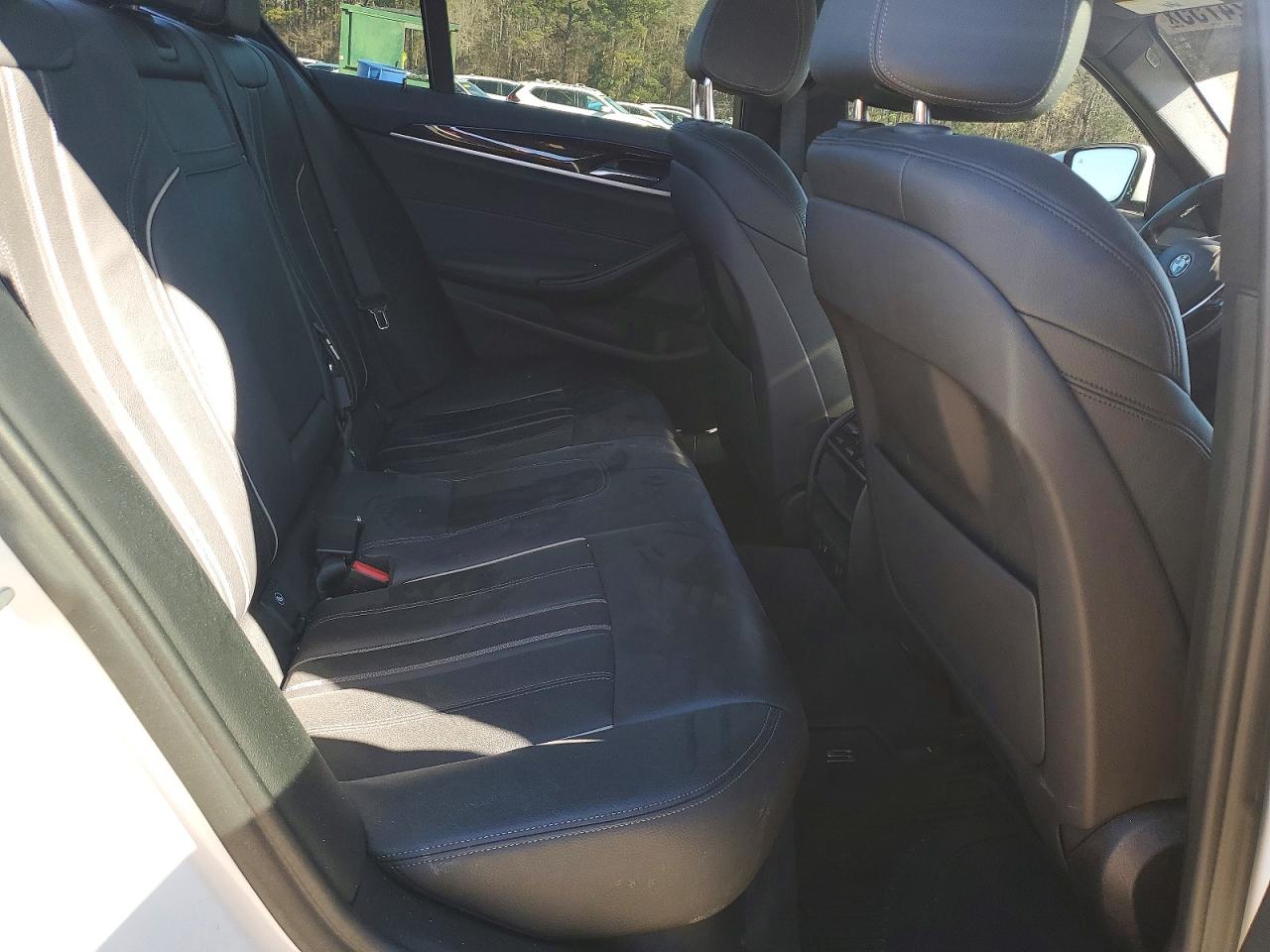 2019 BMW 530 I photo 28