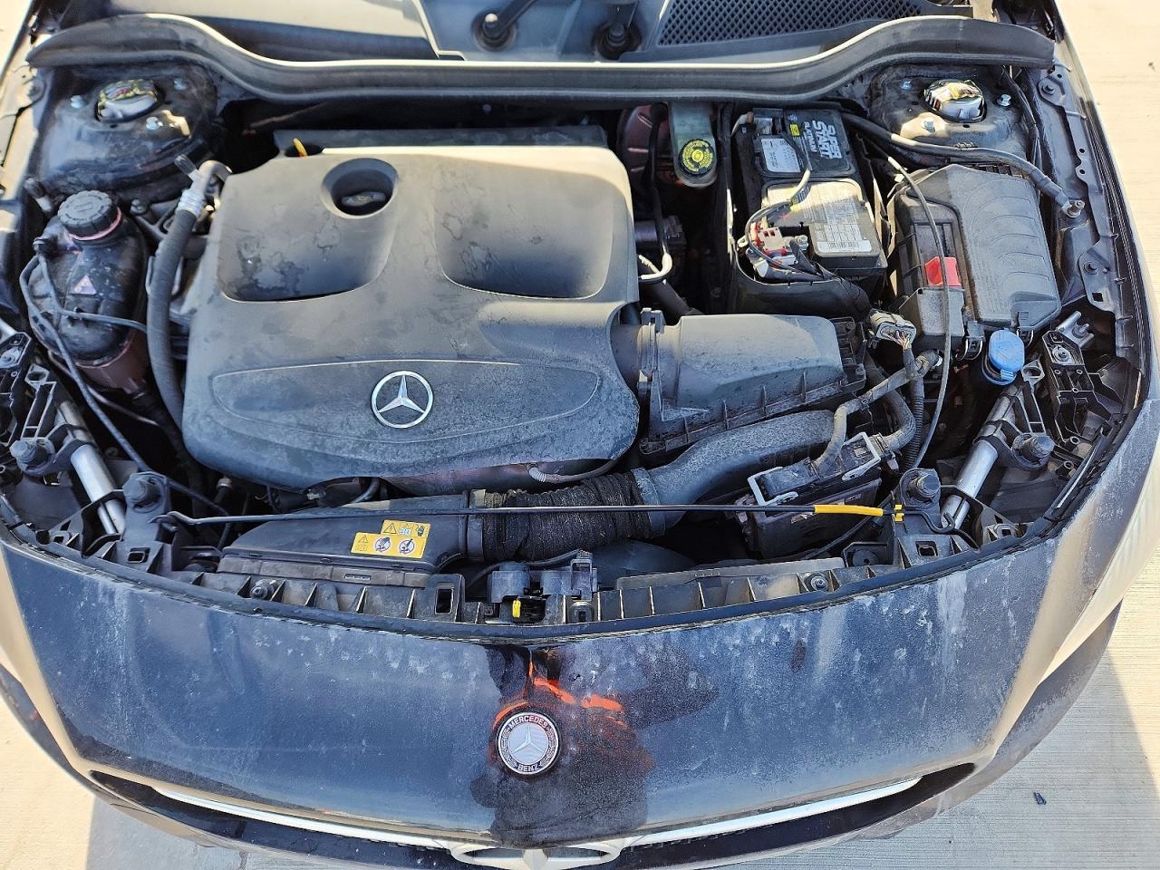 2016 MERCEDES-BENZ CLA 250 photo 21