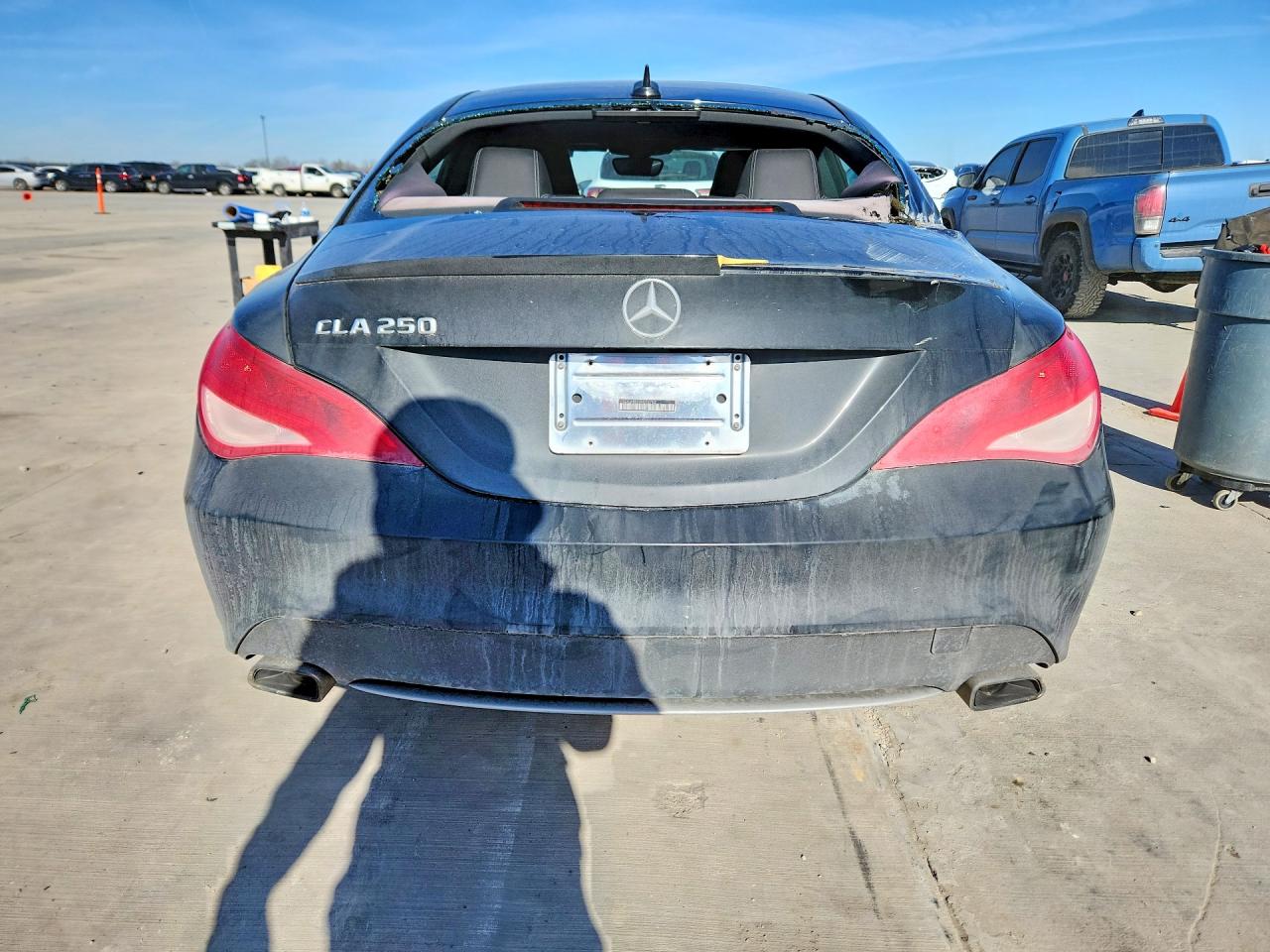 2016 MERCEDES-BENZ CLA 250 photo 11
