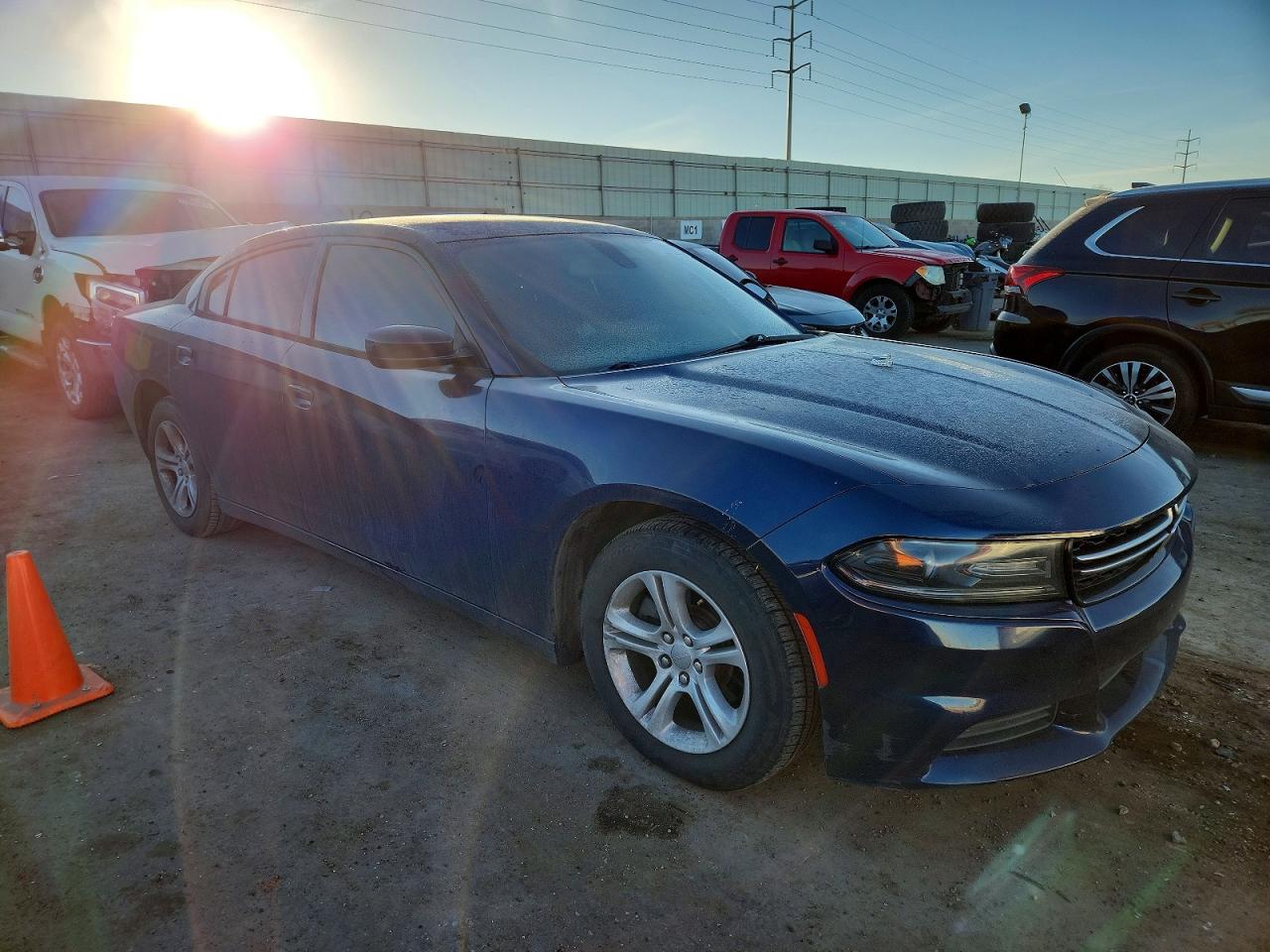 2015 DODGE CHARGER SE photo 4