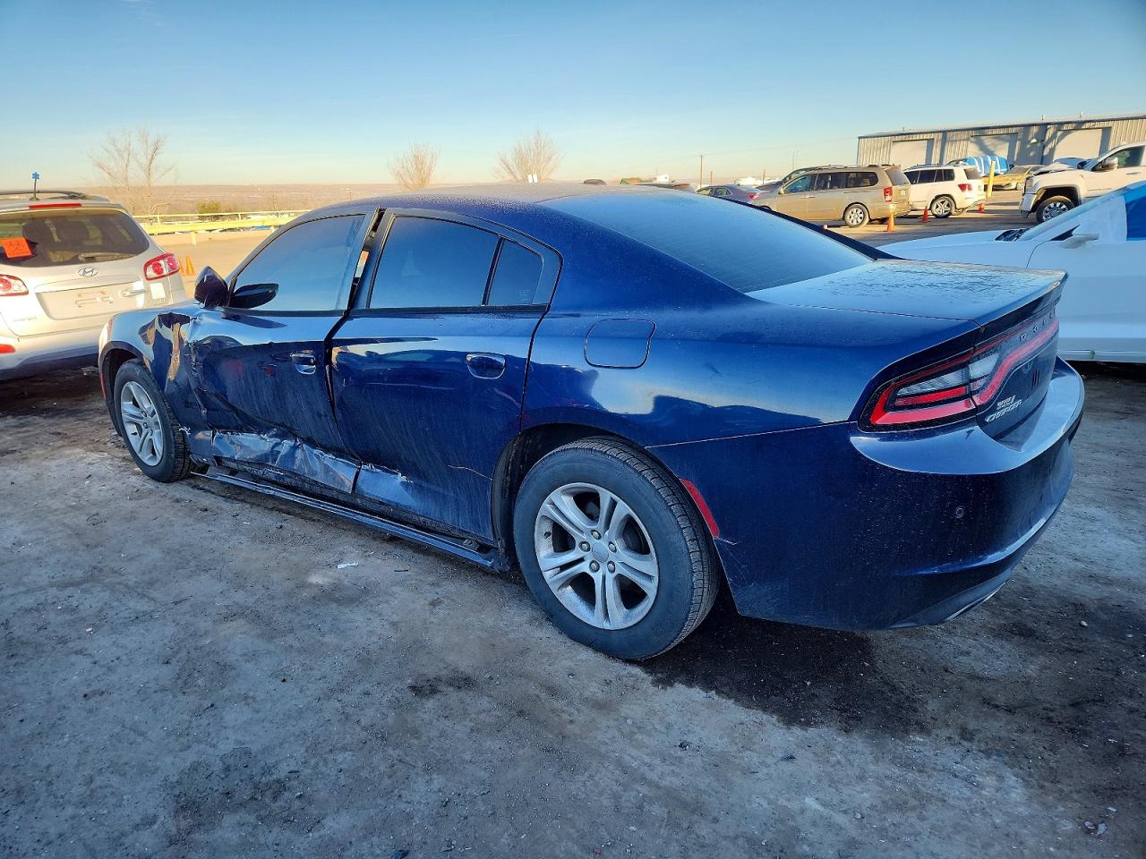 2015 DODGE CHARGER SE photo 2