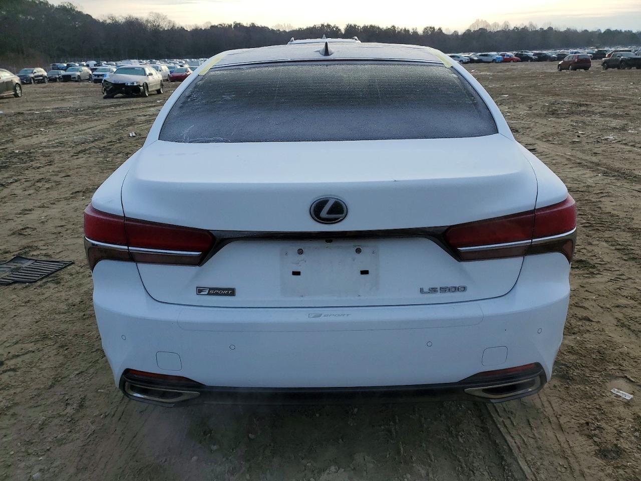 2018 LEXUS LS 500 BASE photo 11
