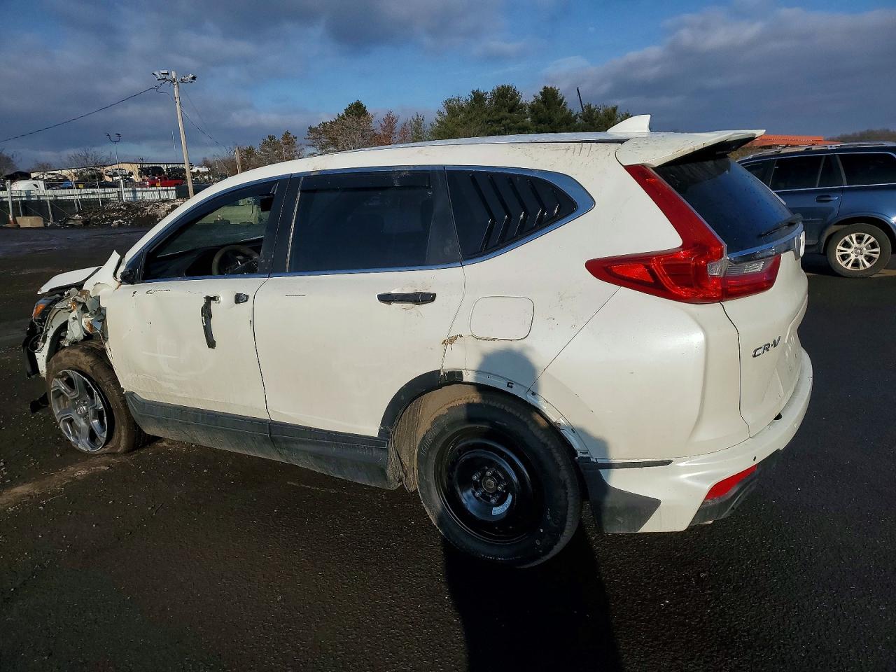 2018 HONDA CR-V EX photo 2