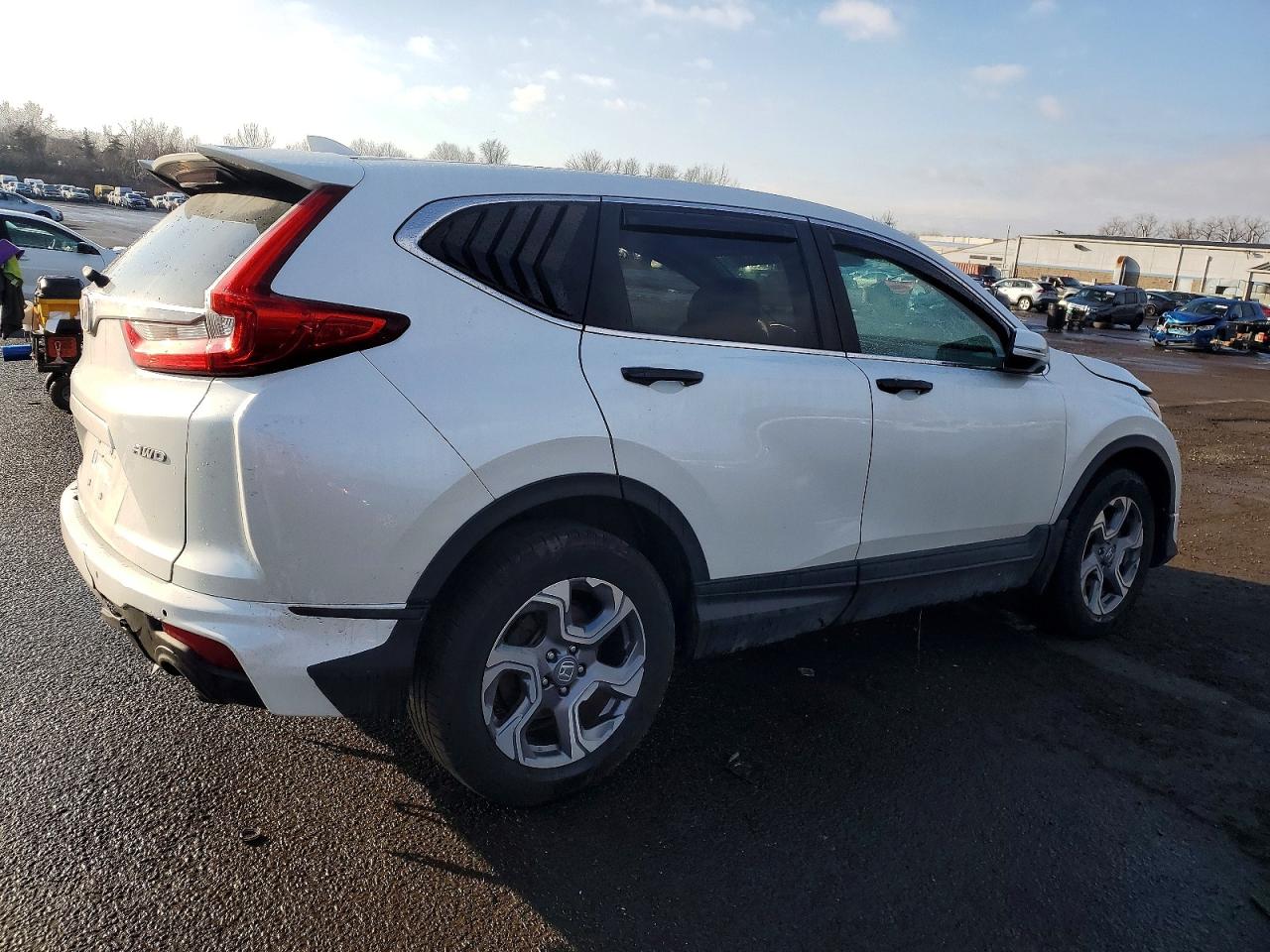 2018 HONDA CR-V EX photo 3