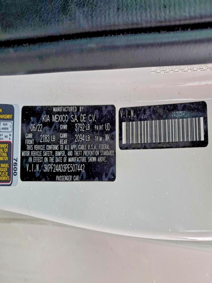 2023 KIA FORTE LX photo 13