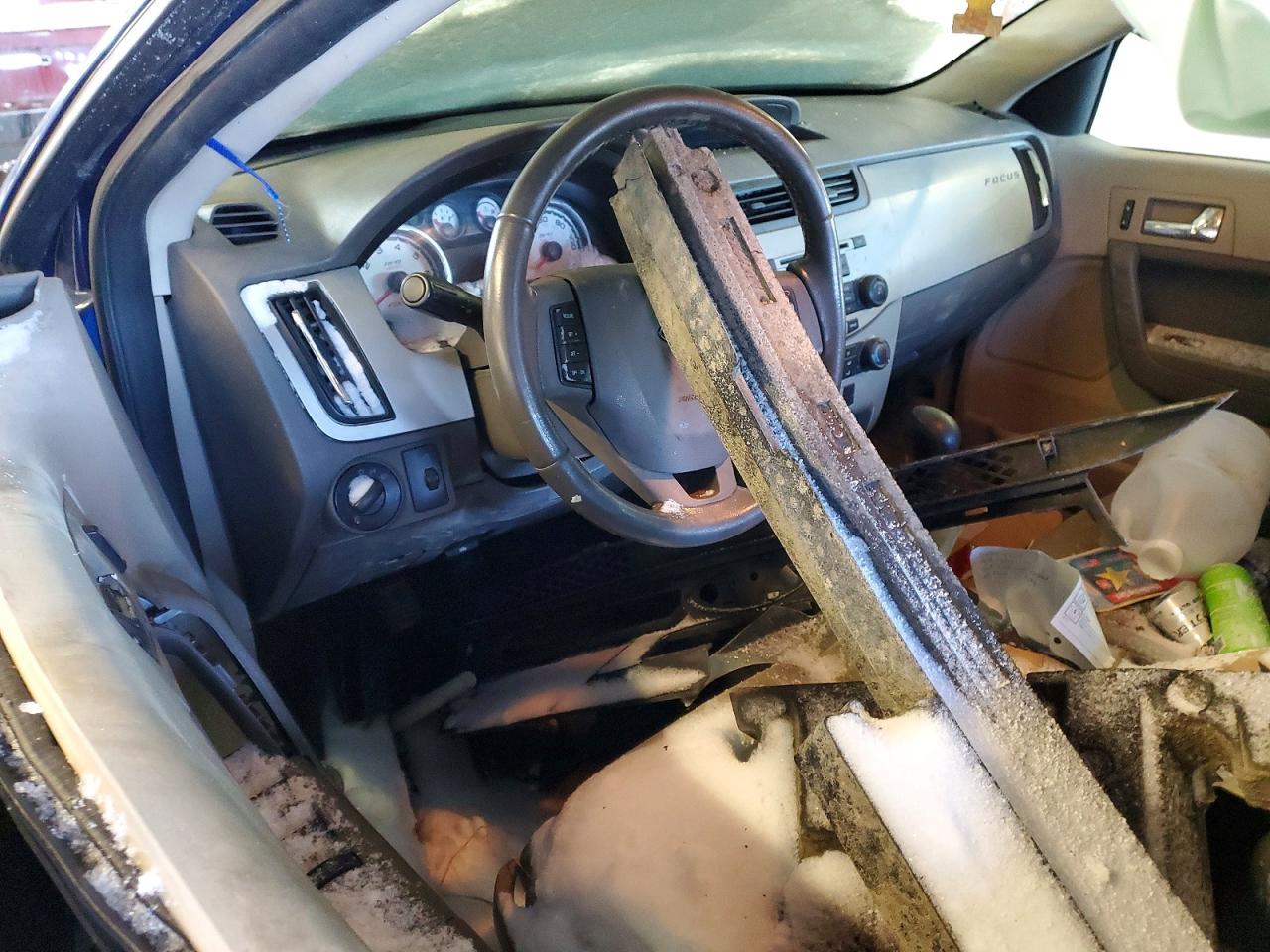 2008 FORD FOCUS SE photo 8