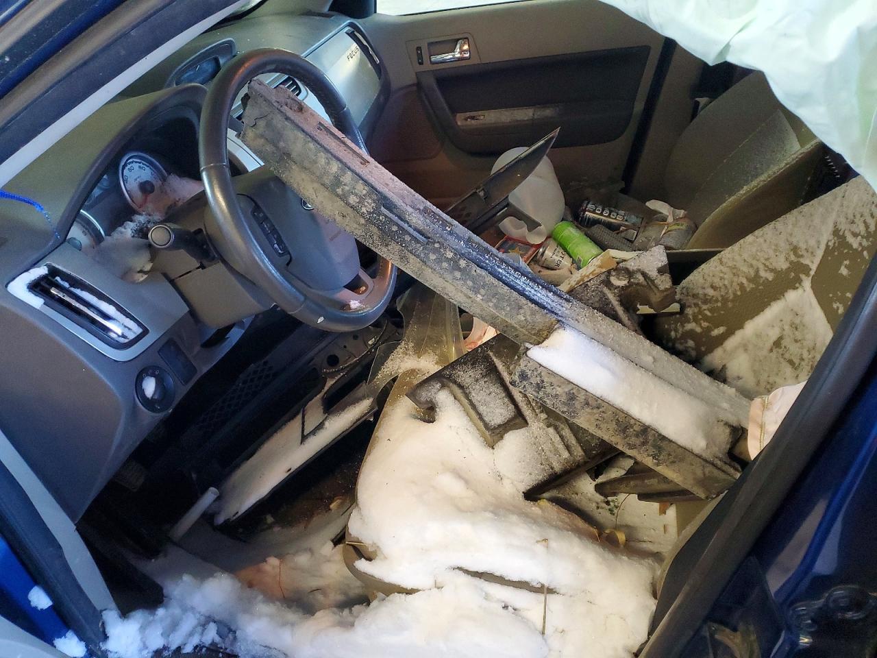 2008 FORD FOCUS SE photo 7