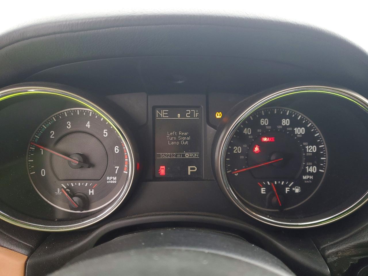 2011 JEEP GRAND CHEROKEE OVERLAND photo 17