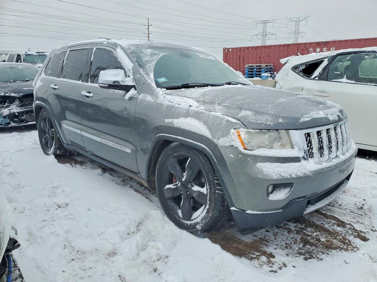 2011 JEEP GRAND CHEROKEE OVERLAND photo 7