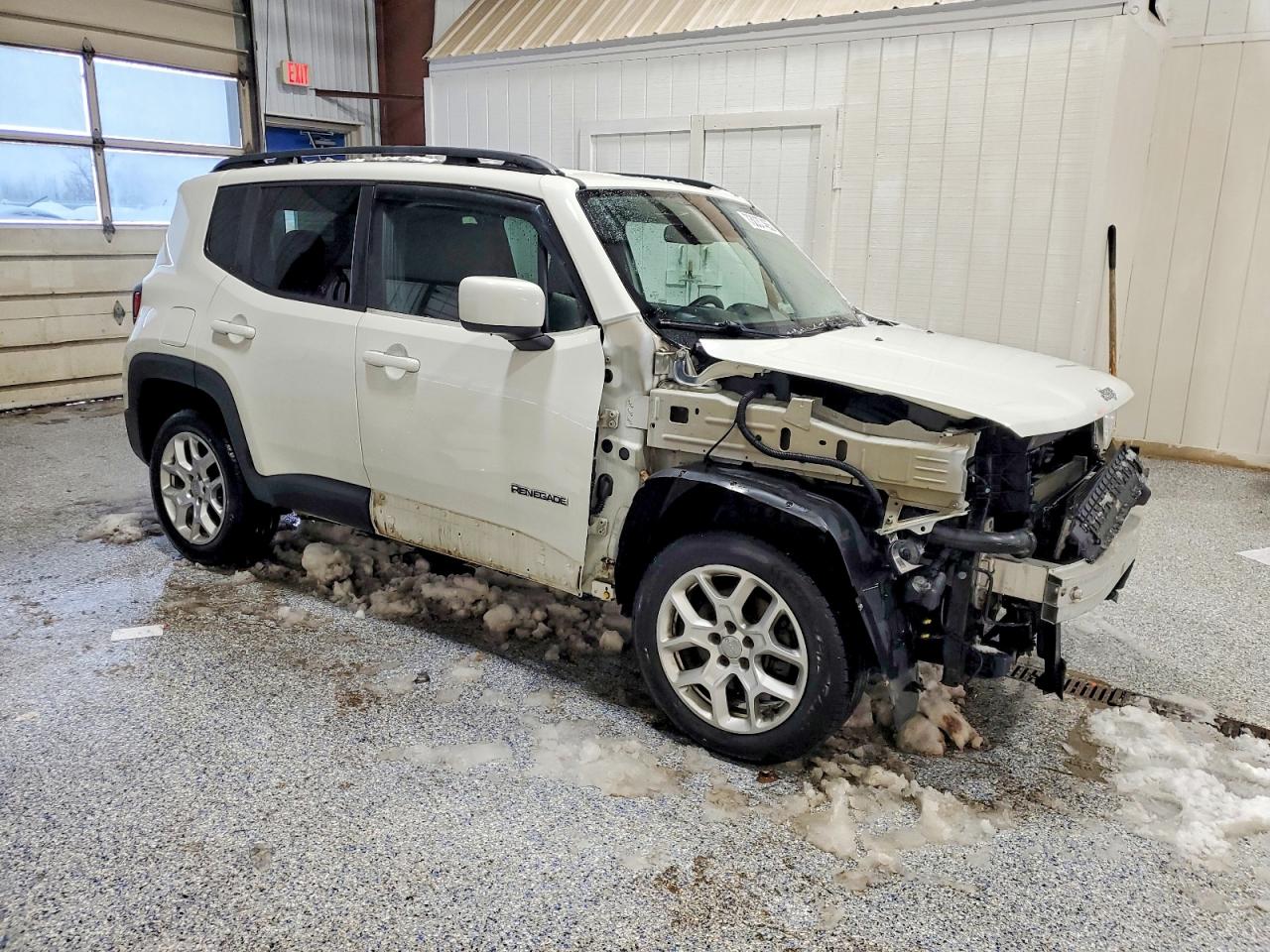 2015 JEEP RENEGADE LATITUDE photo 4