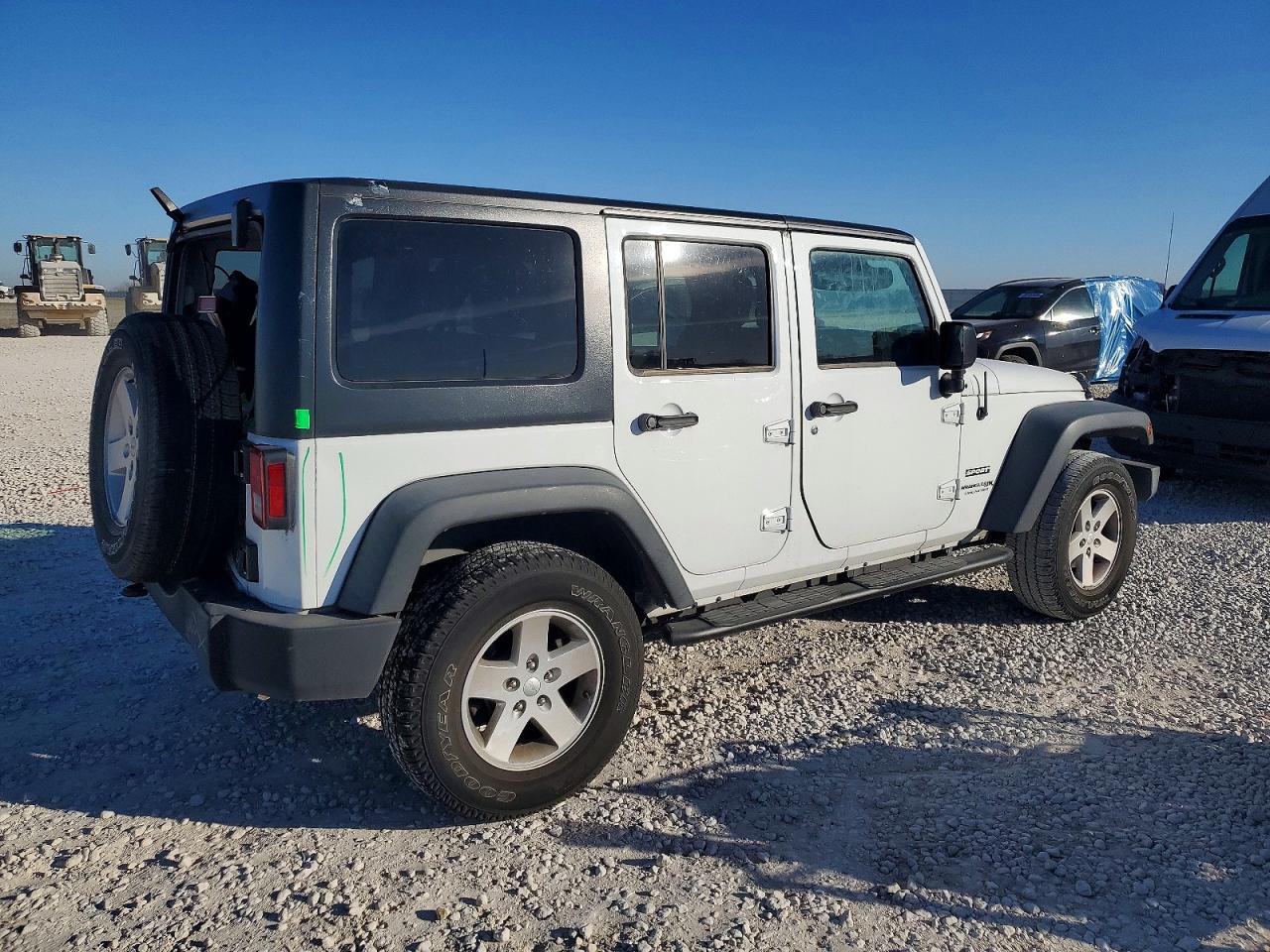 2018 JEEP WRANGLER UNLIMITED SPORT photo 3