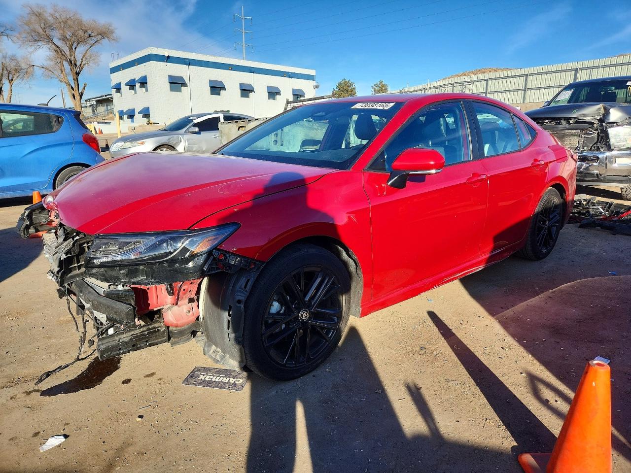 2025 TOYOTA CAMRY