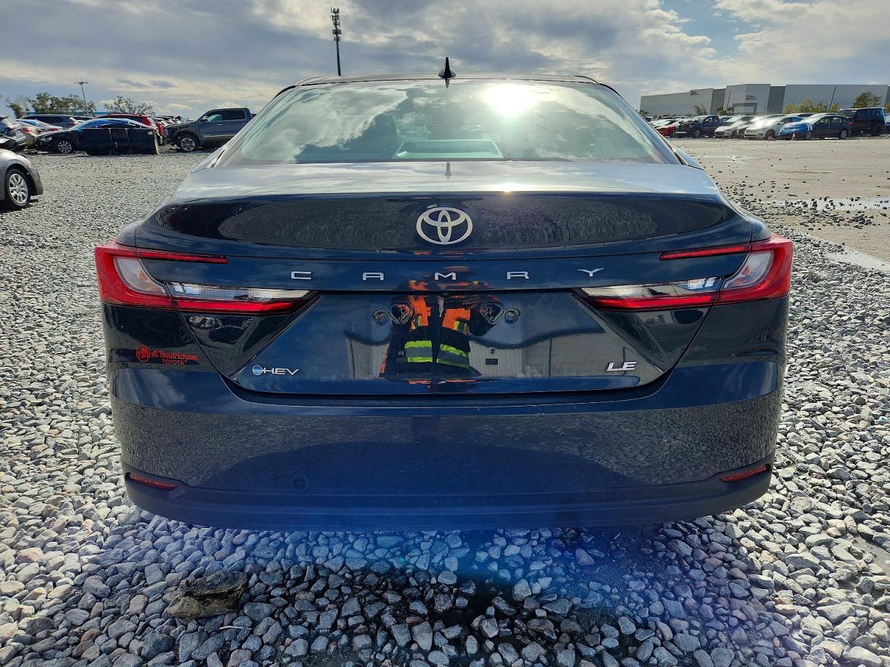 2025 TOYOTA CAMRY XSE photo 6