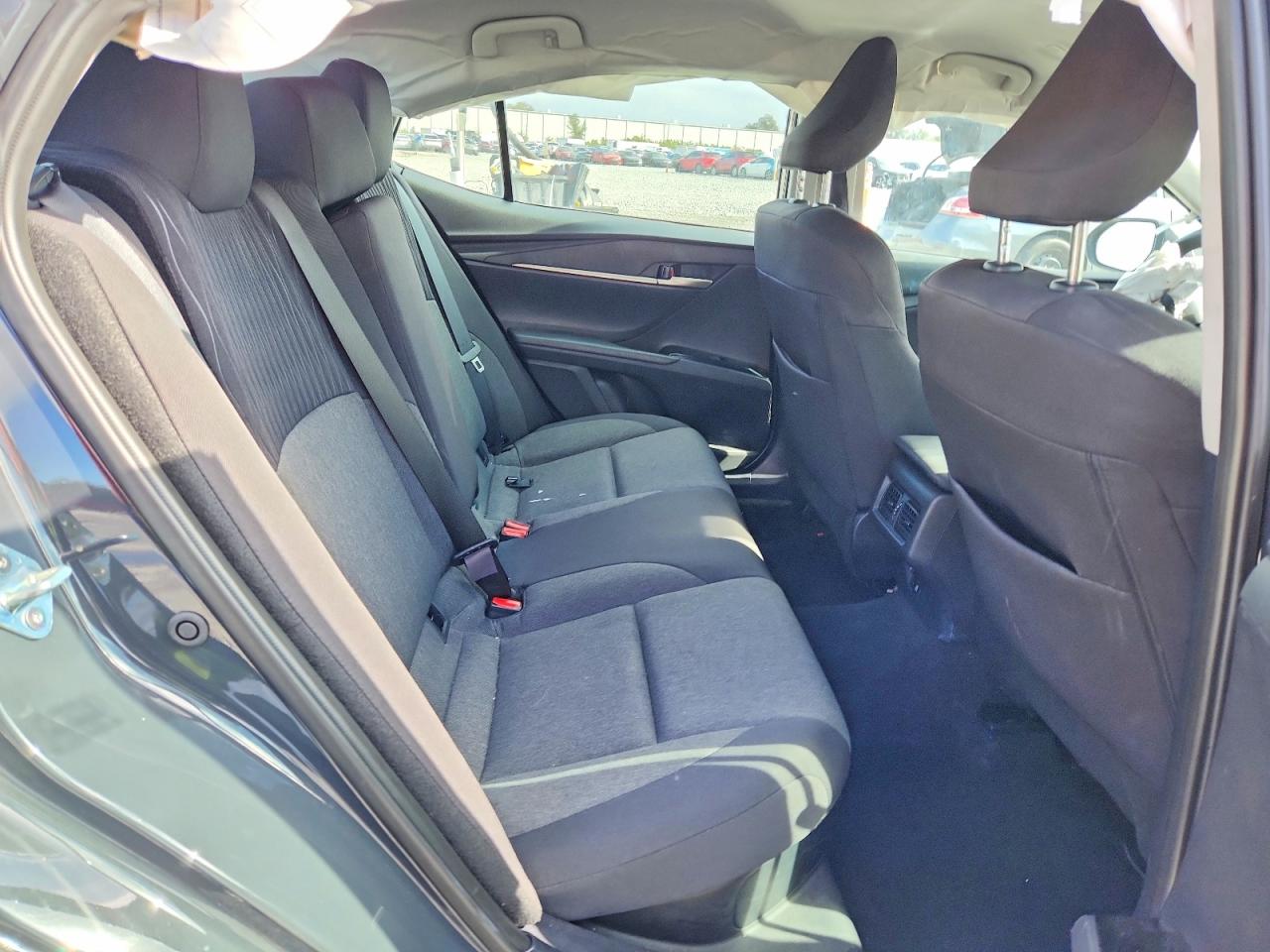 2025 TOYOTA CAMRY XSE photo 10