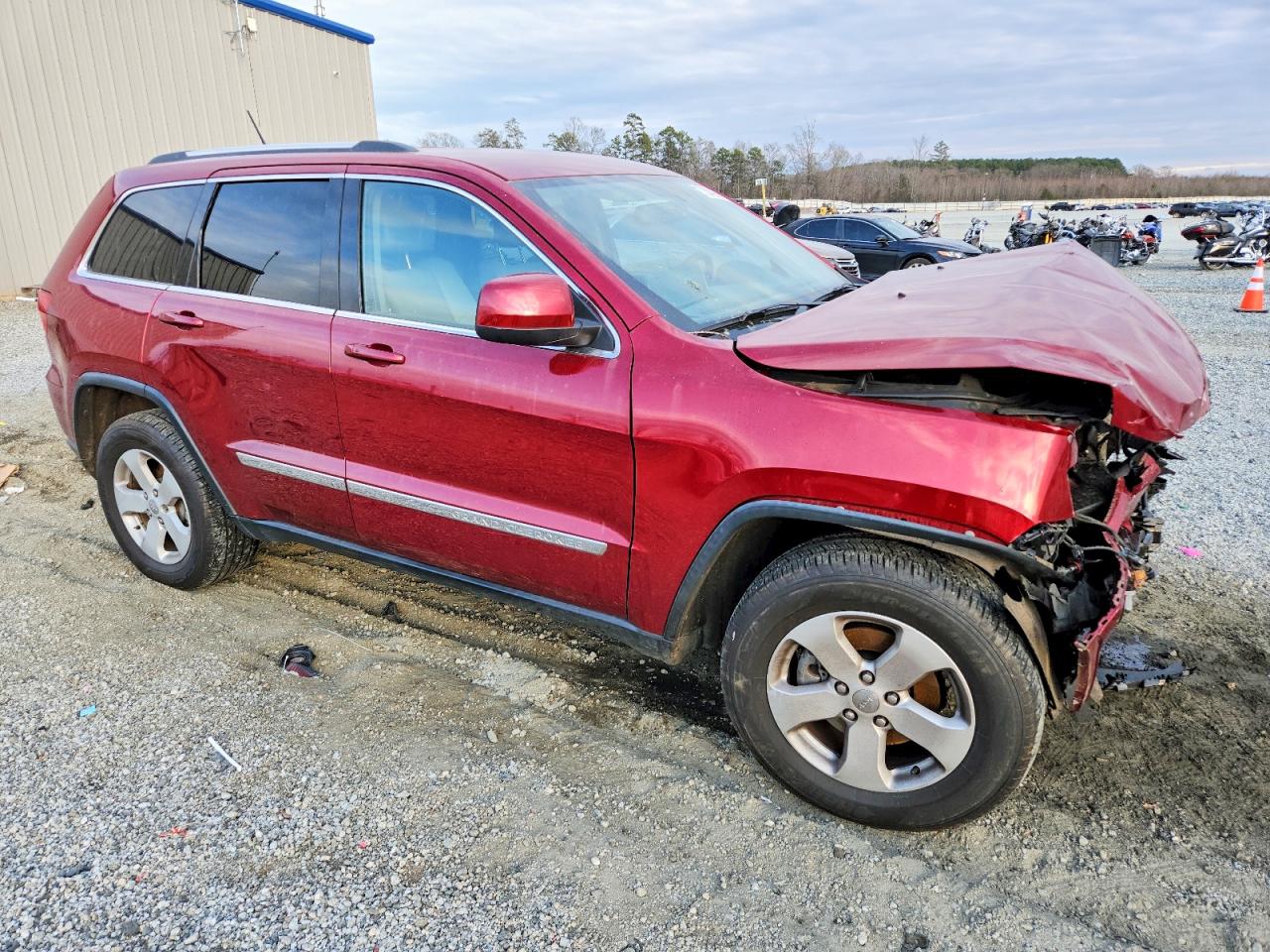 2012 JEEP GRAND CHEROKEE LAREDO photo 4