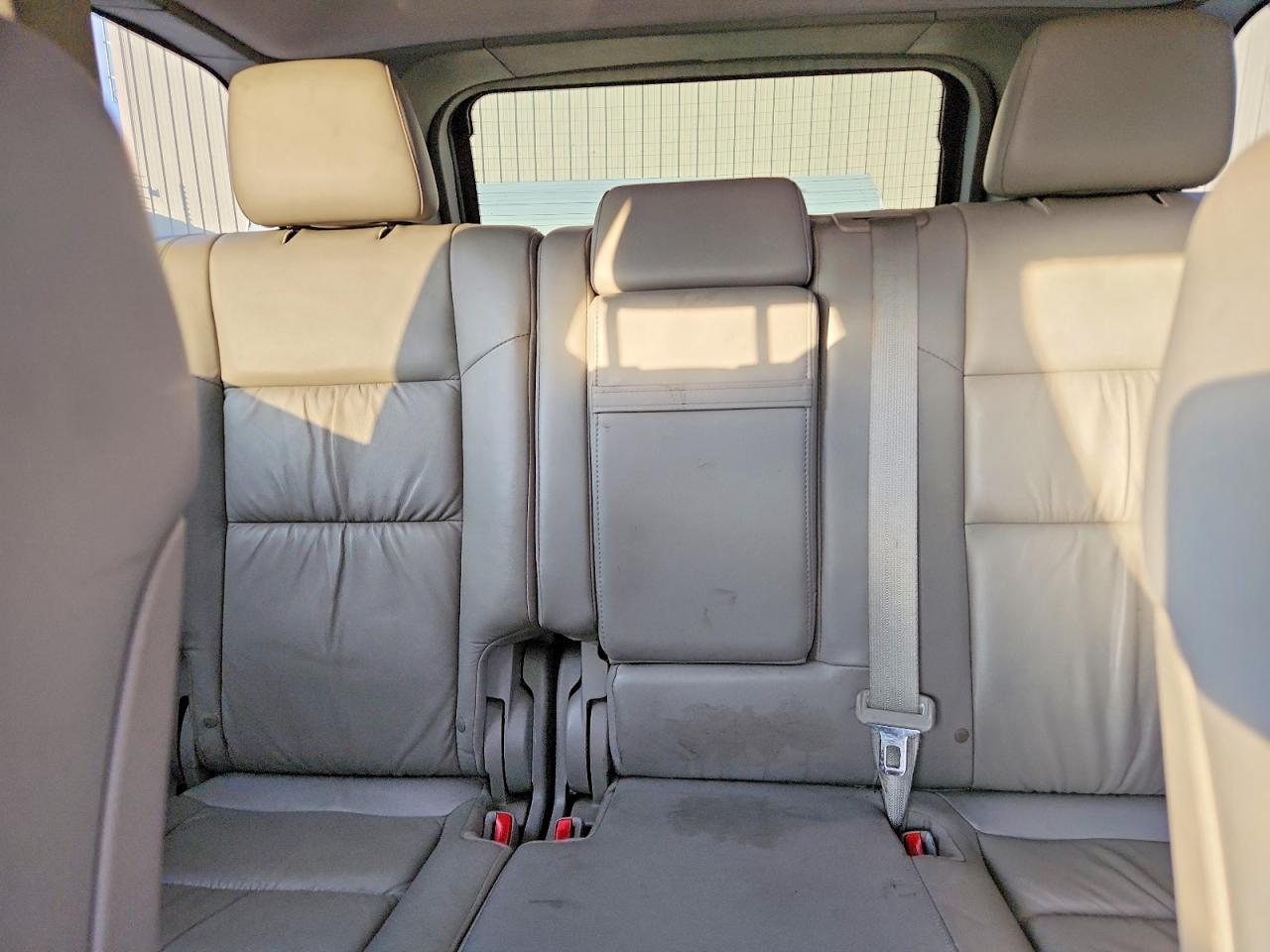 2012 JEEP GRAND CHEROKEE LAREDO photo 10