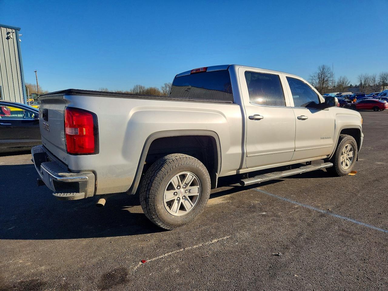 2014 GMC SIERRA C1500 SLE photo 3
