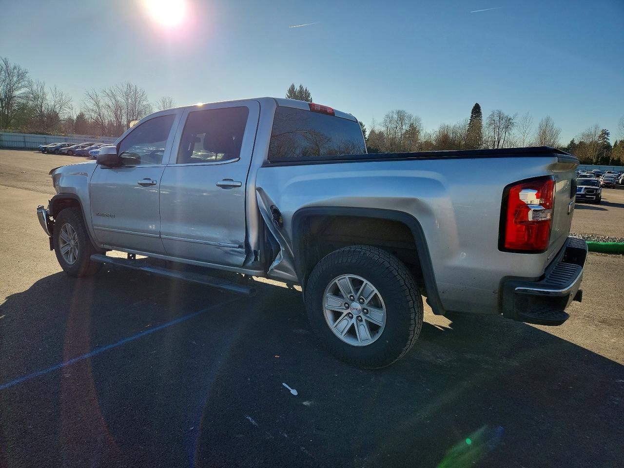 2014 GMC SIERRA C1500 SLE photo 2