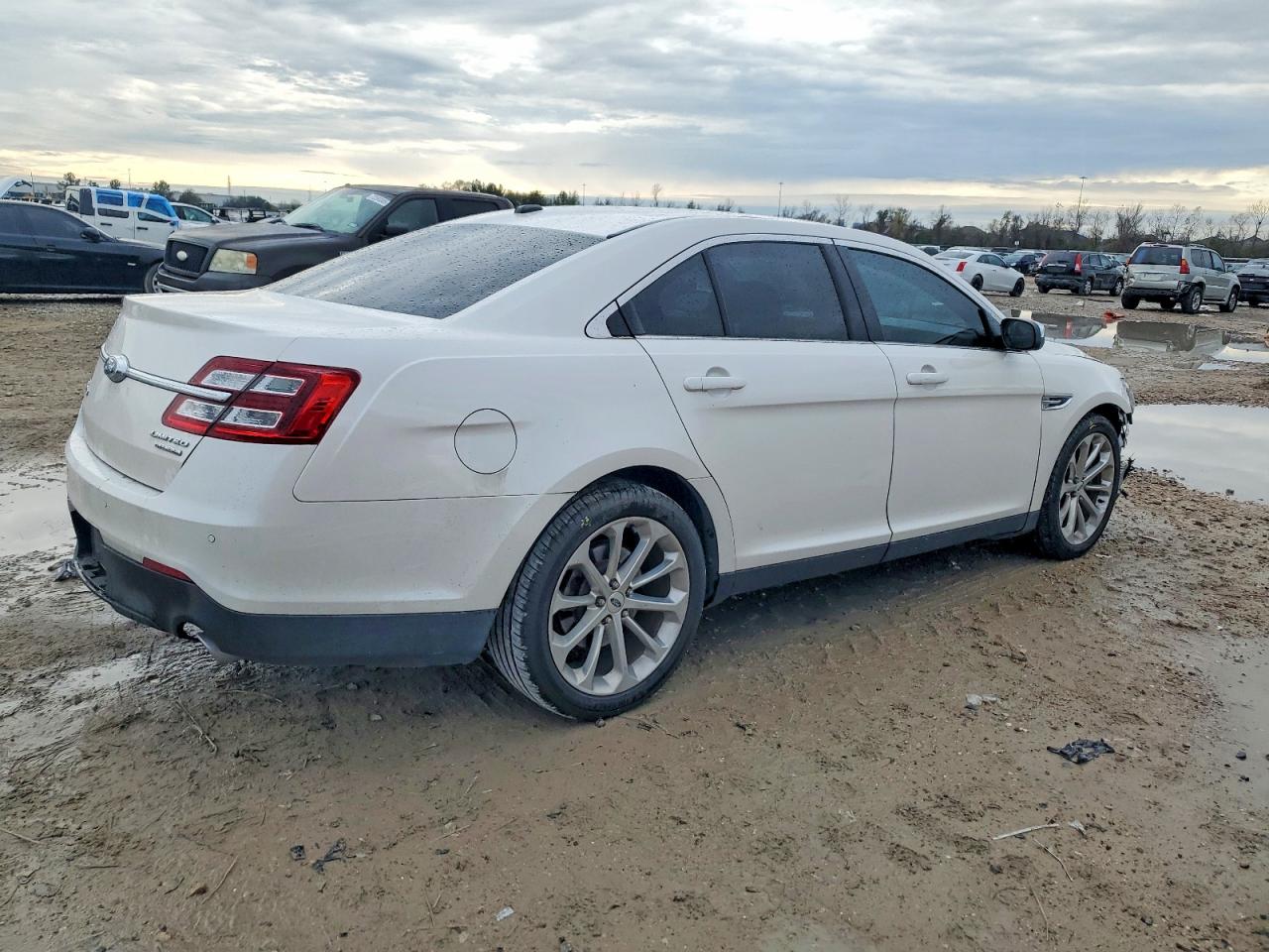 2018 FORD TAURUS LIMITED photo 5