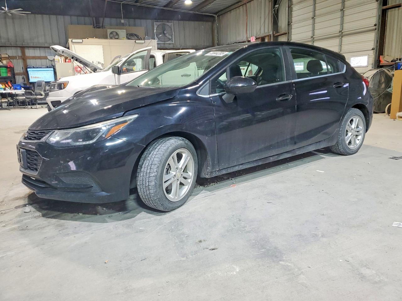 2017 CHEVROLET CRUZE