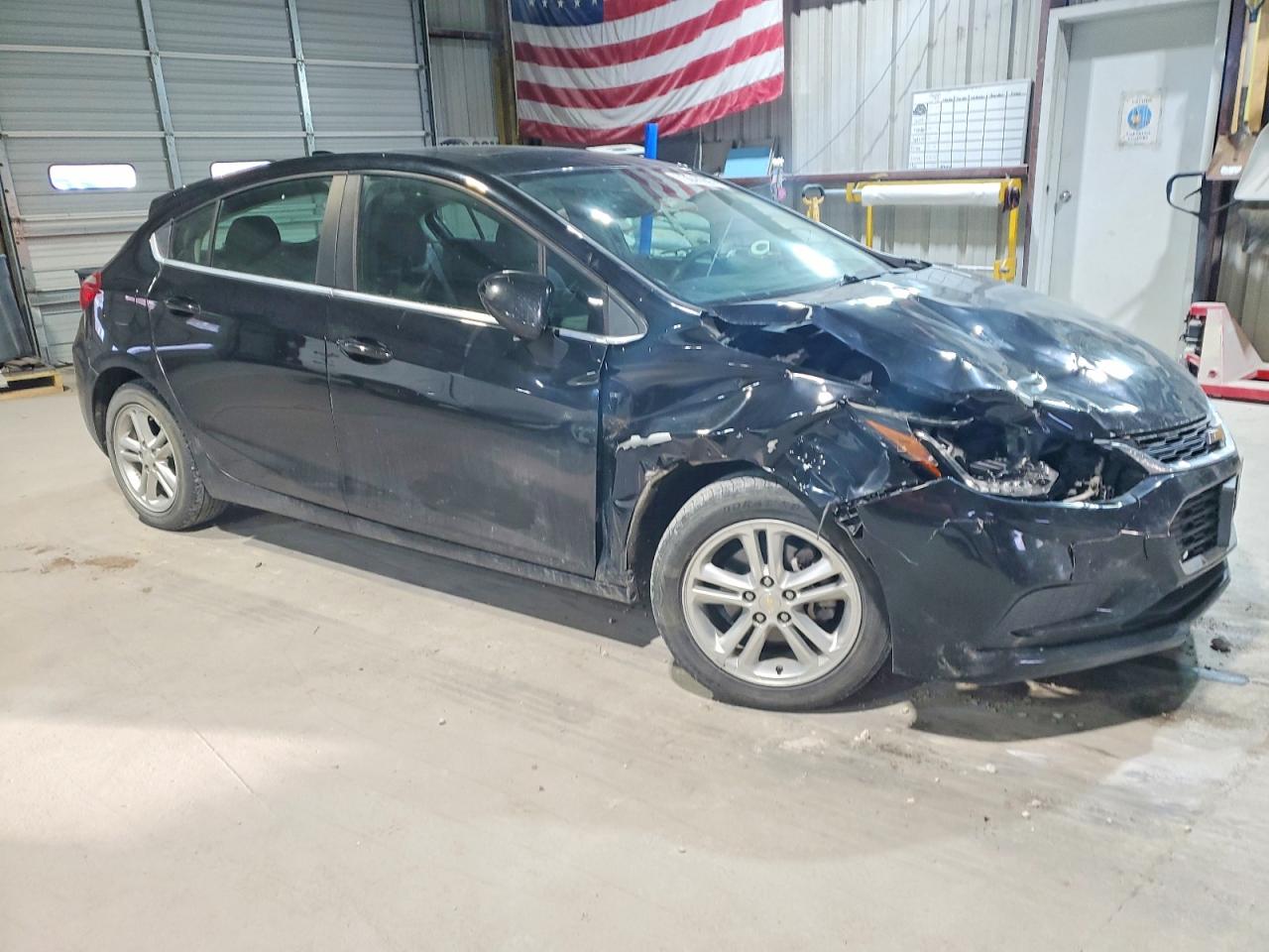 2017 CHEVROLET CRUZE LT photo 13