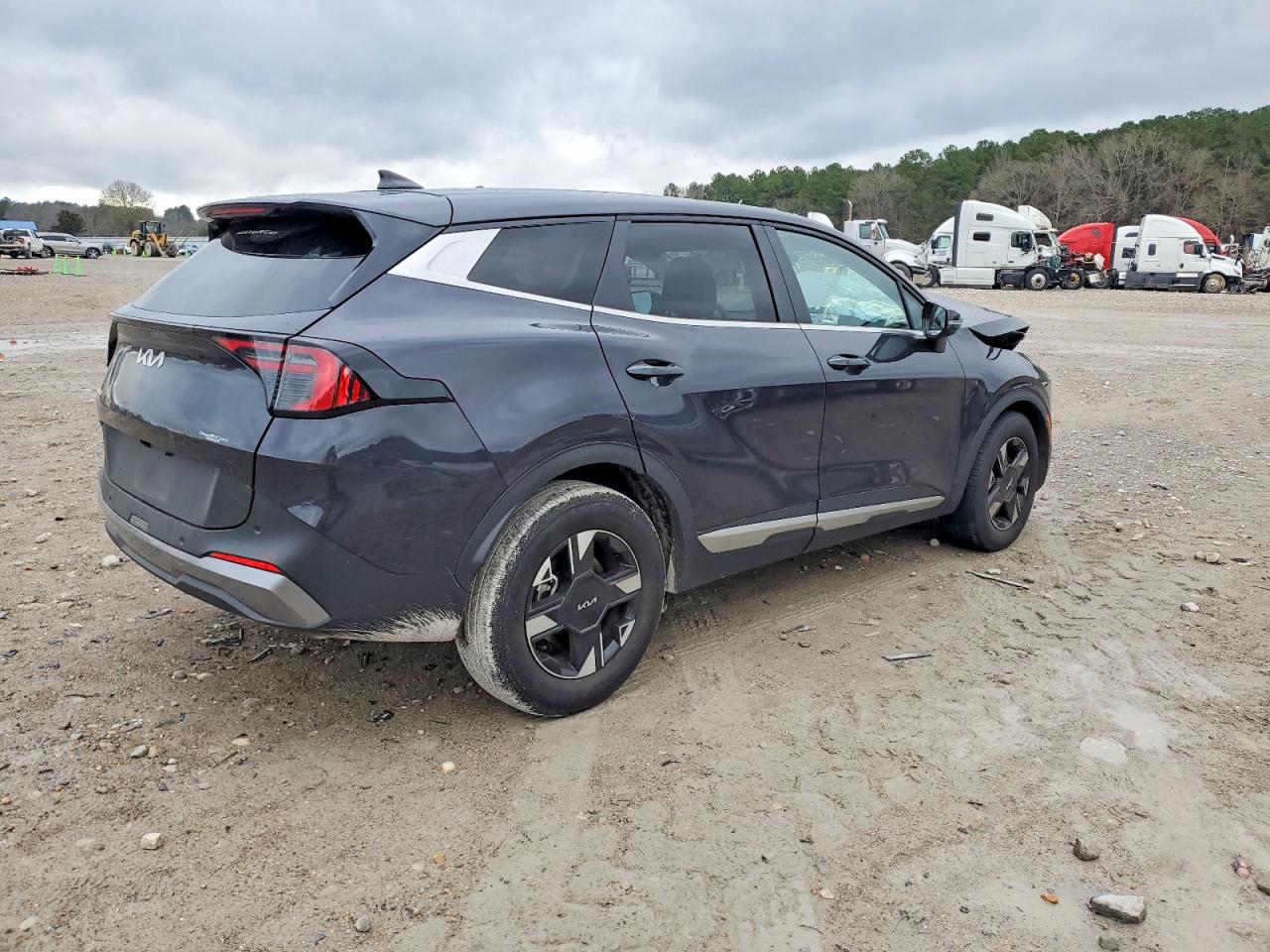 2026 KIA SPORTAGE LX photo 7
