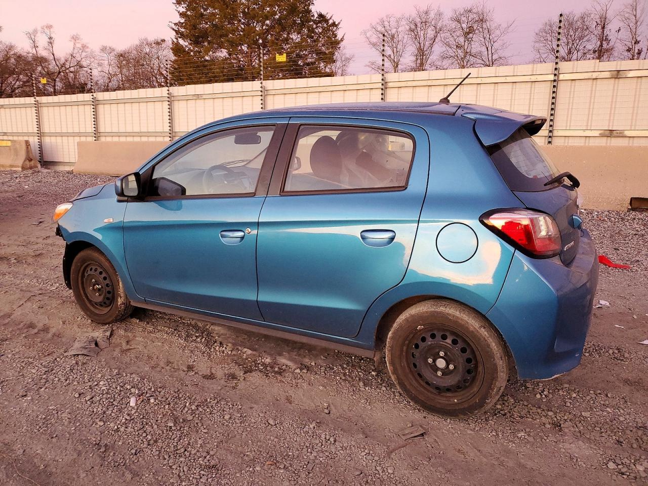 2024 MITSUBISHI MIRAGE ES photo 3