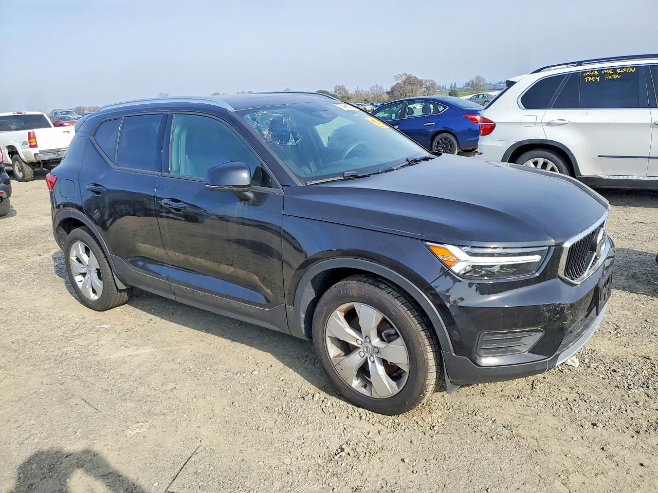 2020 VOLVO XC40 T5 MOMENTUM photo 10